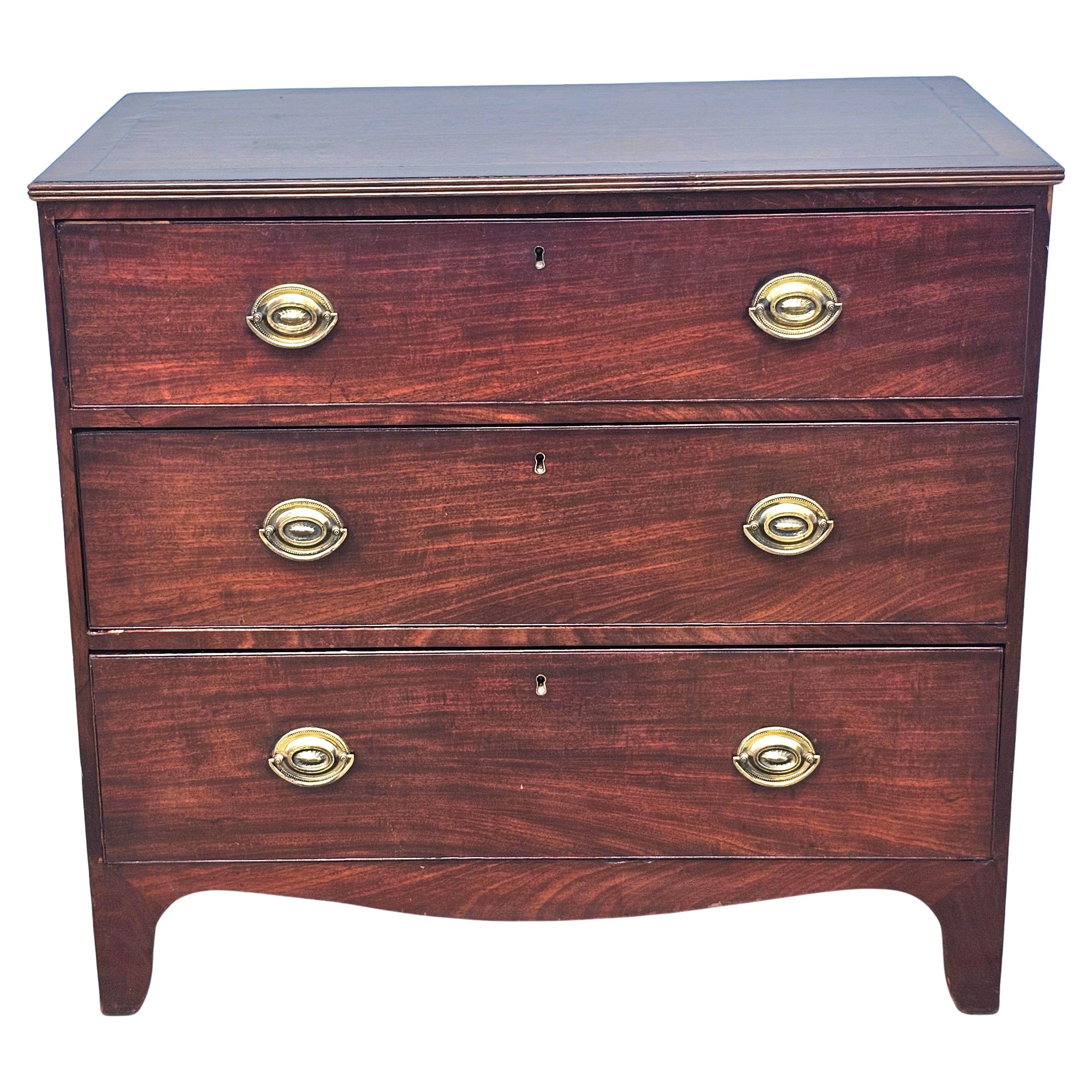 19th Century Federal Mahogany Chest of Drawers