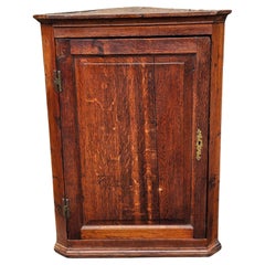 Used 18th Century Federal Oak Corner Cabinet / Cupboard