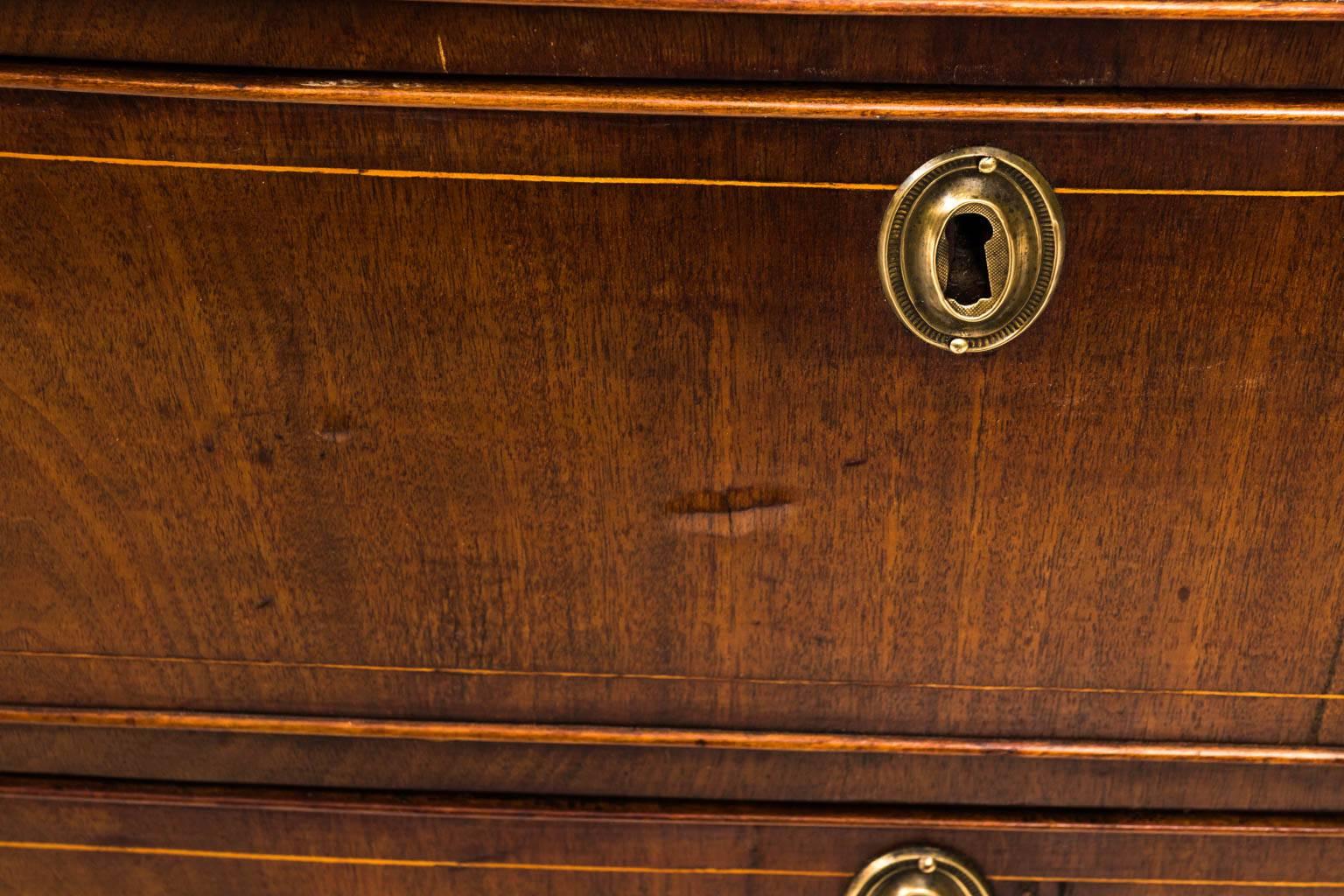 19th Century Federal Sheraton Bow Front Chest 7