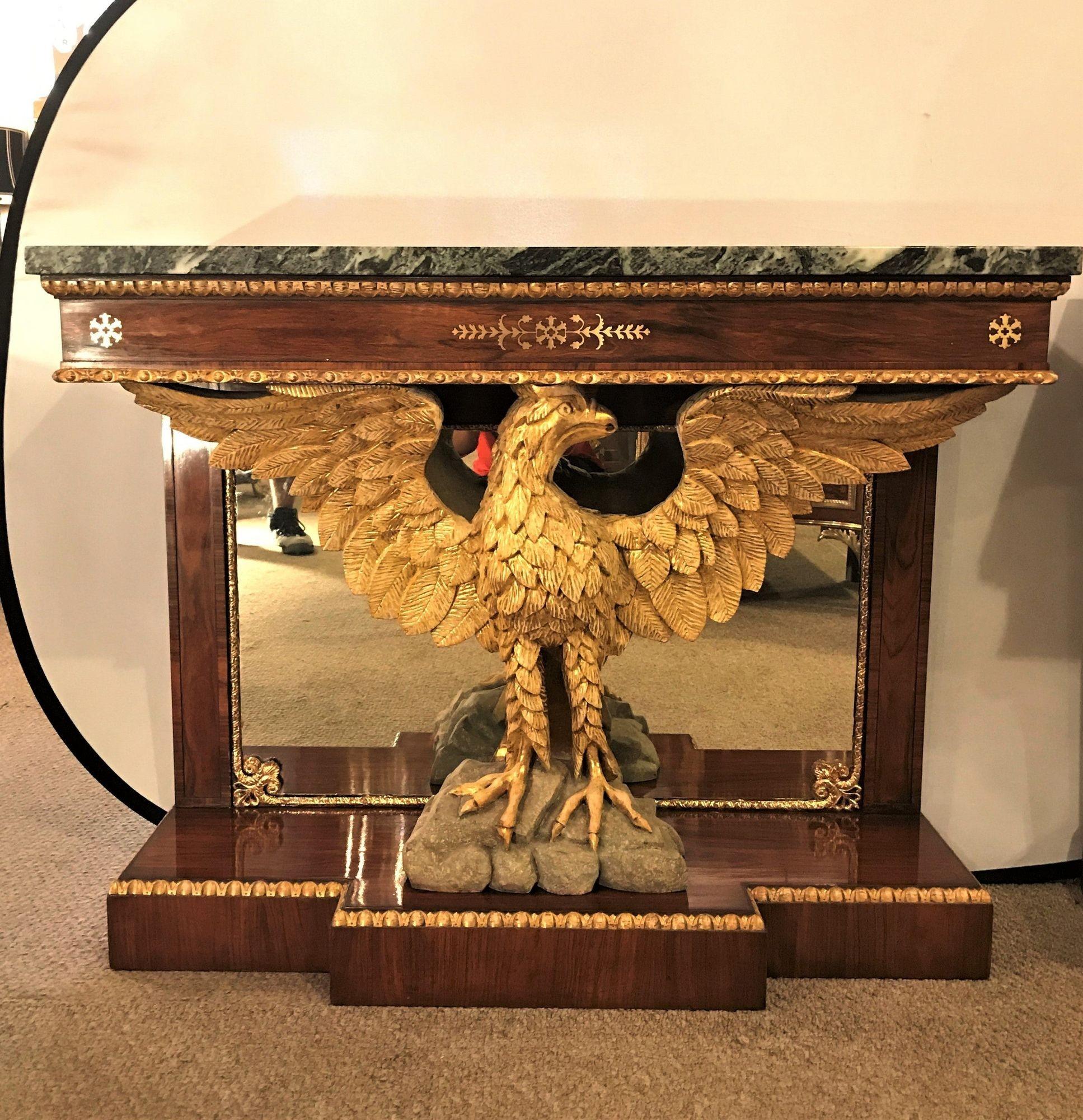Konsolentische im Federal Style des 19. Jahrhunderts, Mahagoni, gegenüberliegende Adler, Marmor im Angebot 1