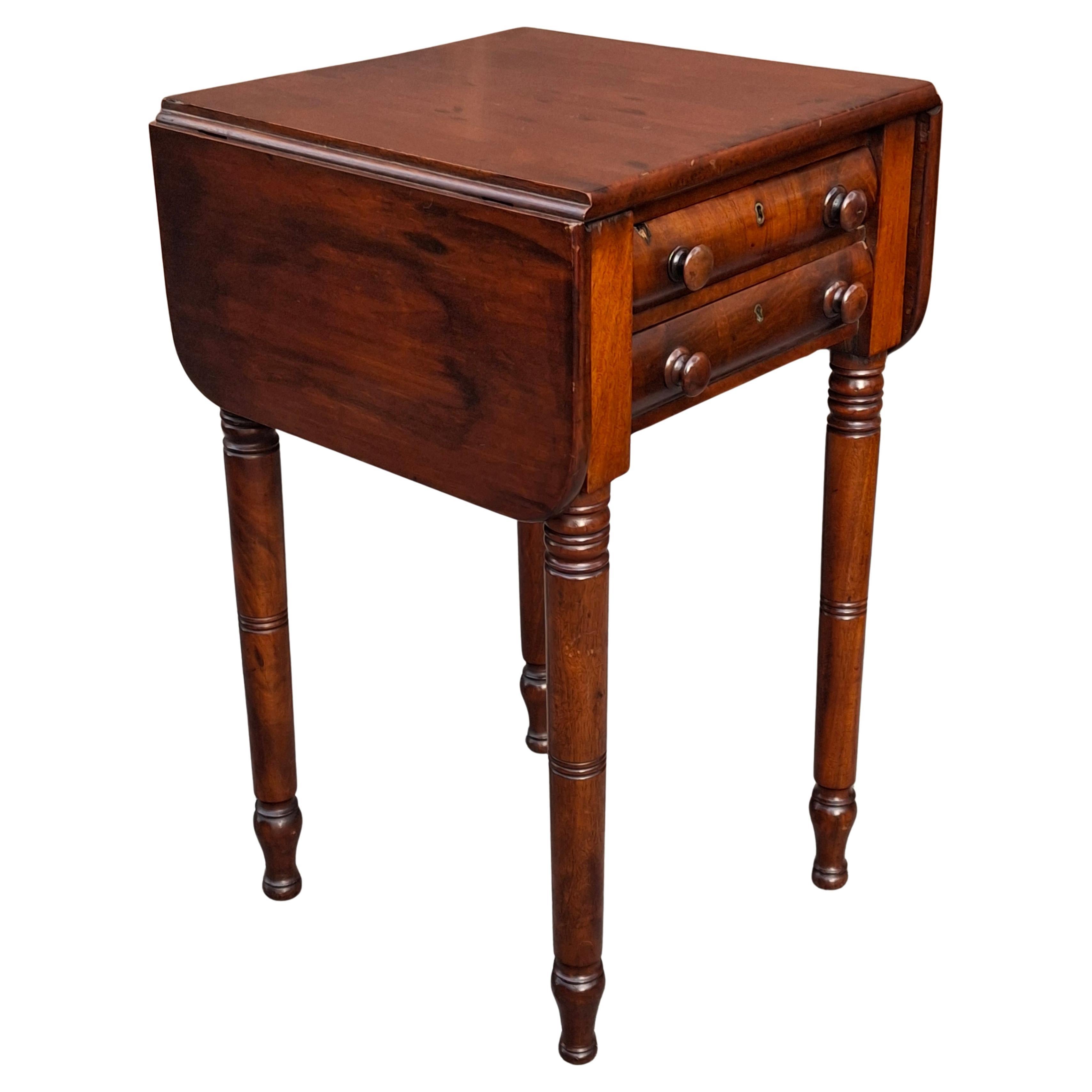 19th Century Federal Varnished Pine Two-Drawer Drop Leaf Work Table For Sale