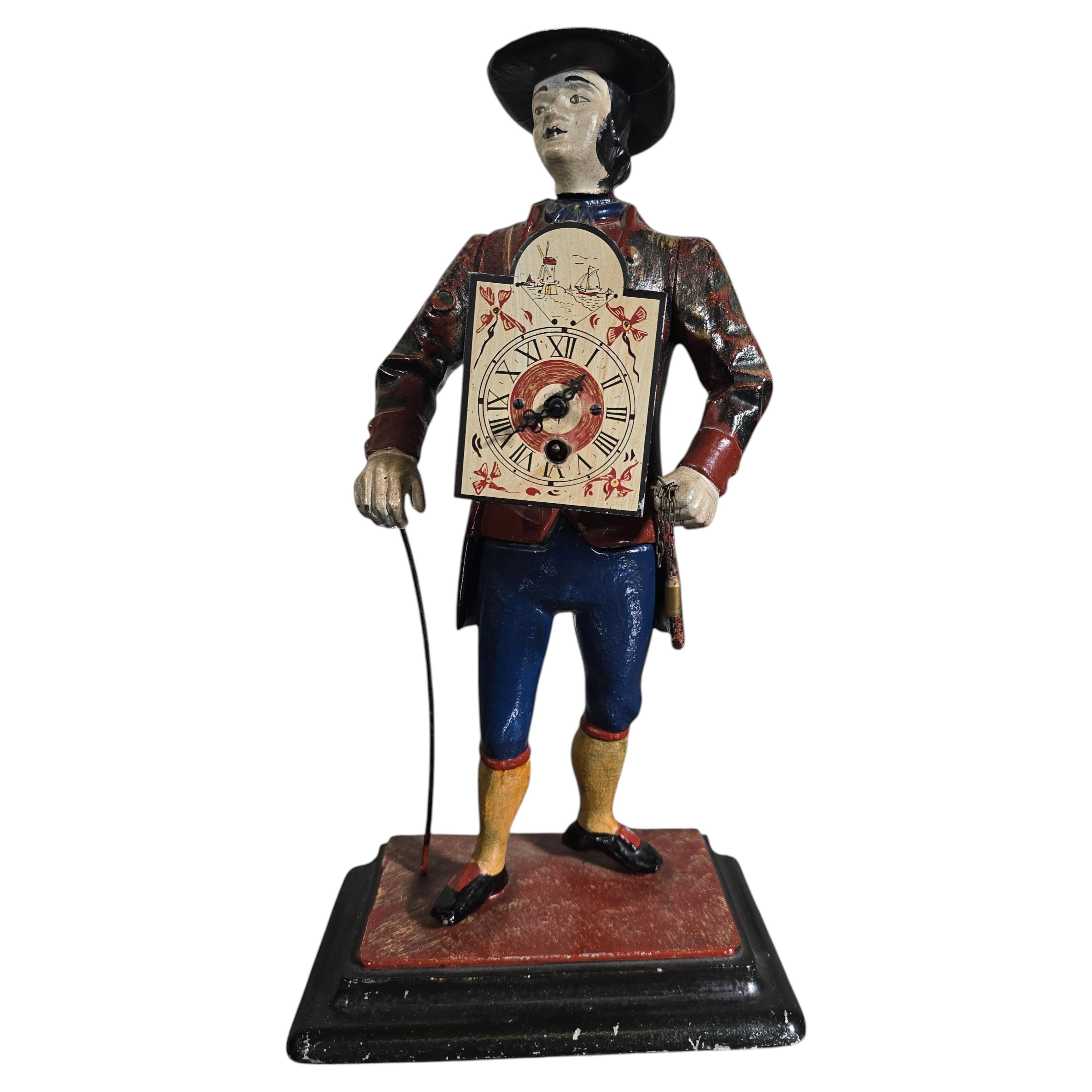 Figurale Kaminsimsuhr des 19. Jahrhunderts, die einen Clock Seller darstellt im Angebot