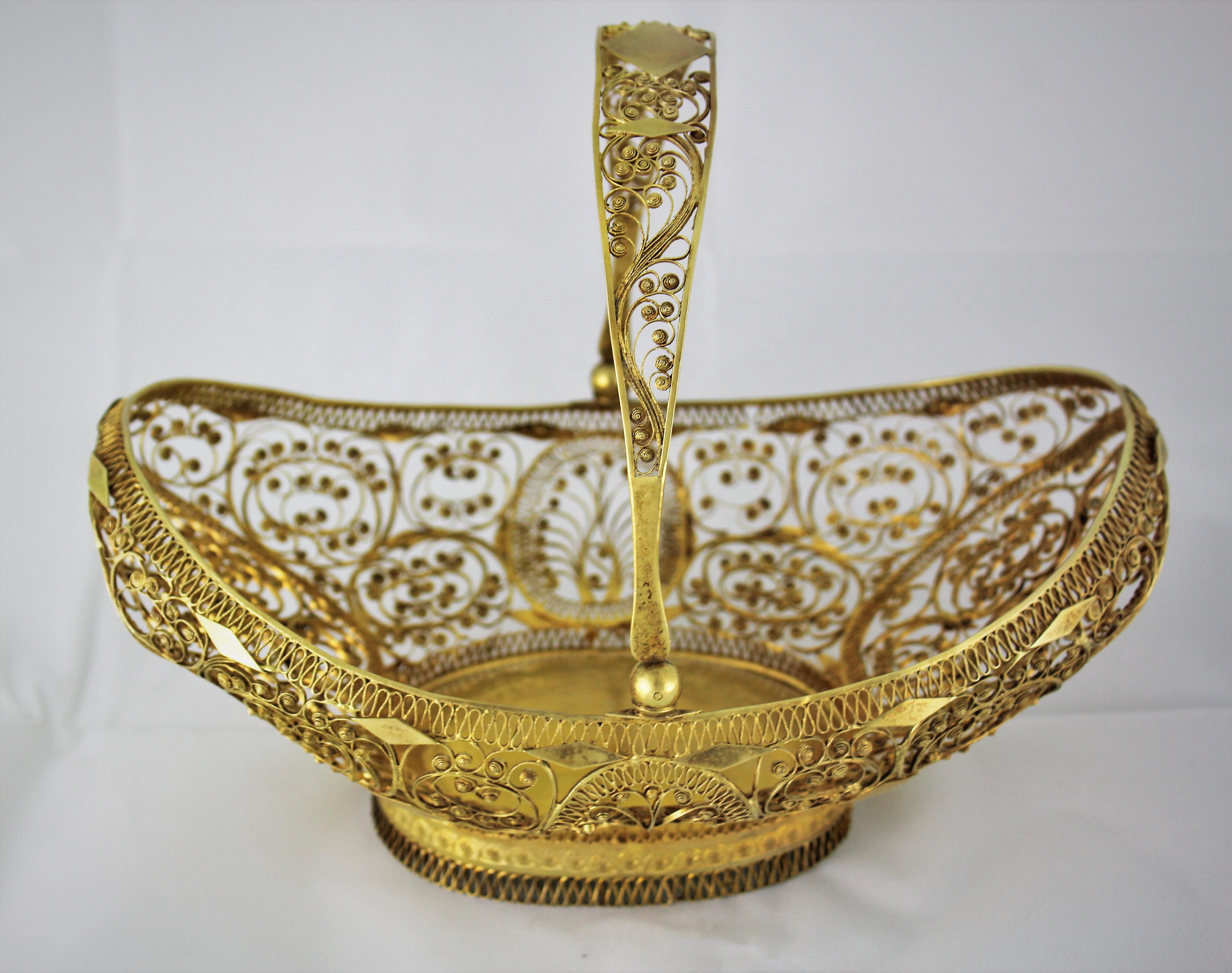 Russian 19th Century Filigree Vermeil Silver Basket San Petersburg Russia, 1841 For Sale