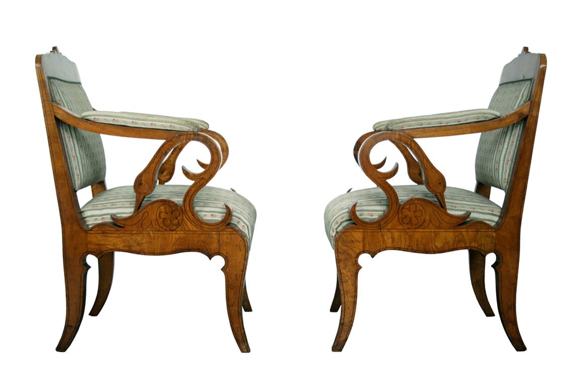 Autrichien Fauteuils Biedermeier du XIXe siècle. Vienne, vers 1825. en vente