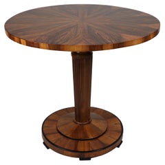 Mesa central Biedermeier del siglo XIX. Viena, hacia 1825.