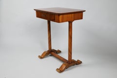 19th Century Fine Biedermeier Cherry Side Table. Vienna, c. 1825.