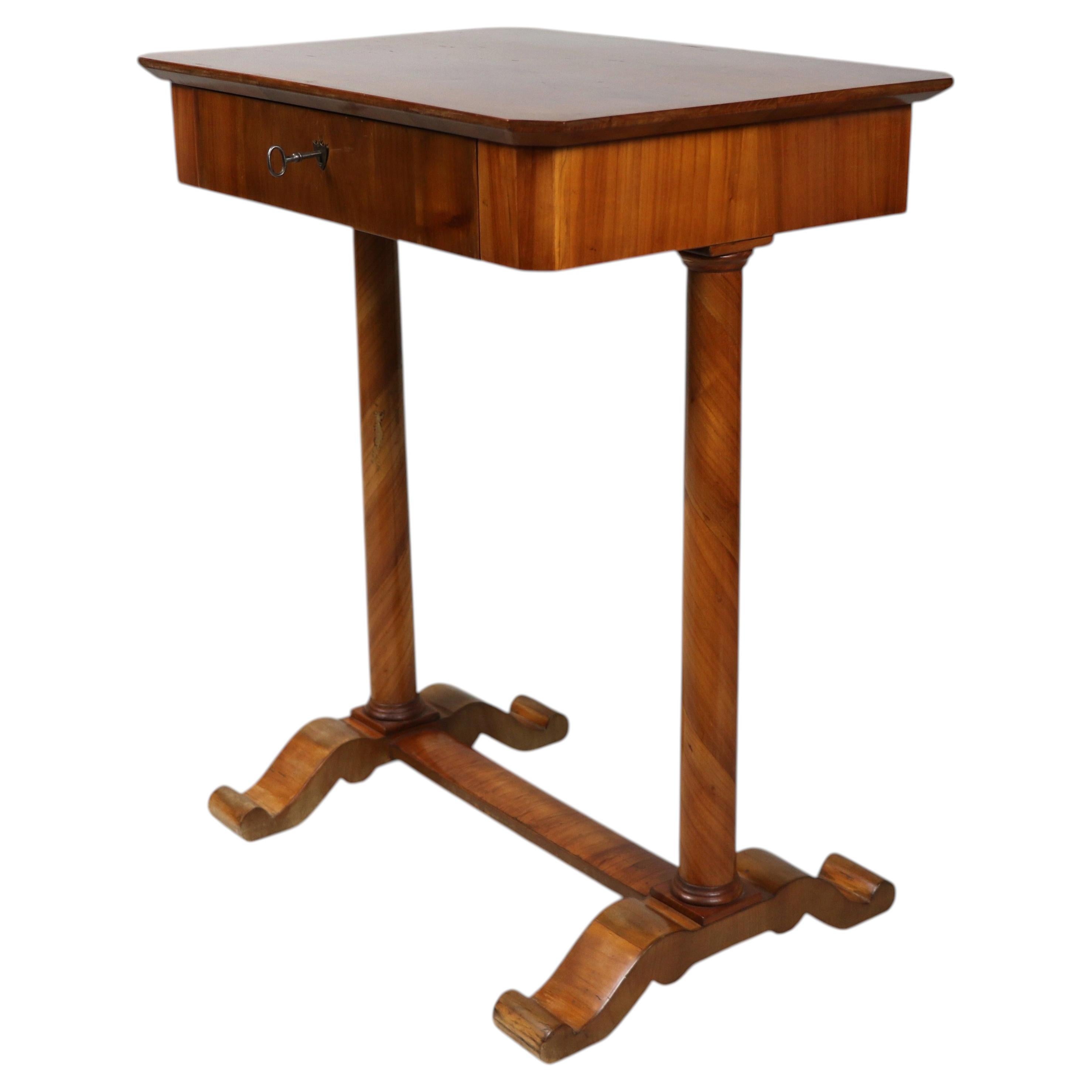 19th Century Fine Biedermeier Cherry Side Table. Vienna, c. 1825. For Sale