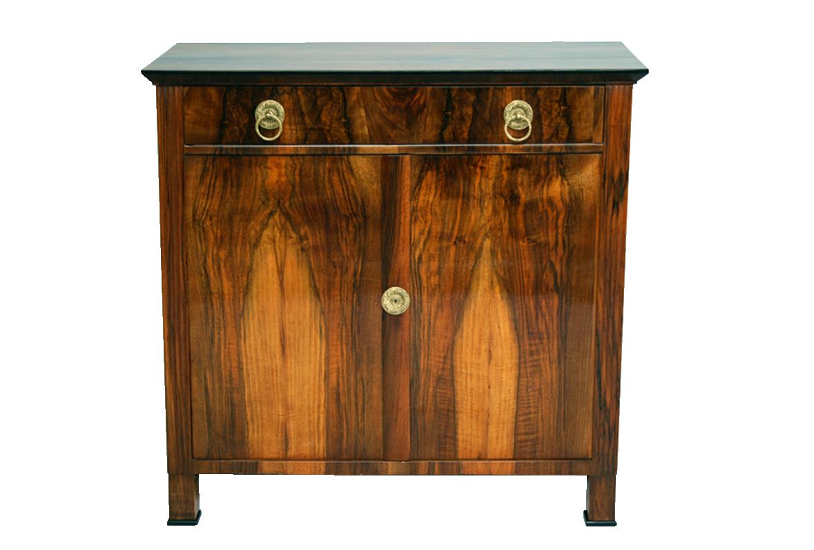 Commodo Biedermeier Trumeau del XIX secolo. Vienna, 1825 circa. in vendita 1