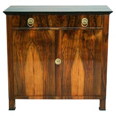 Cómoda Biedermeier Trumeau del siglo XIX. Viena, hacia 1825.