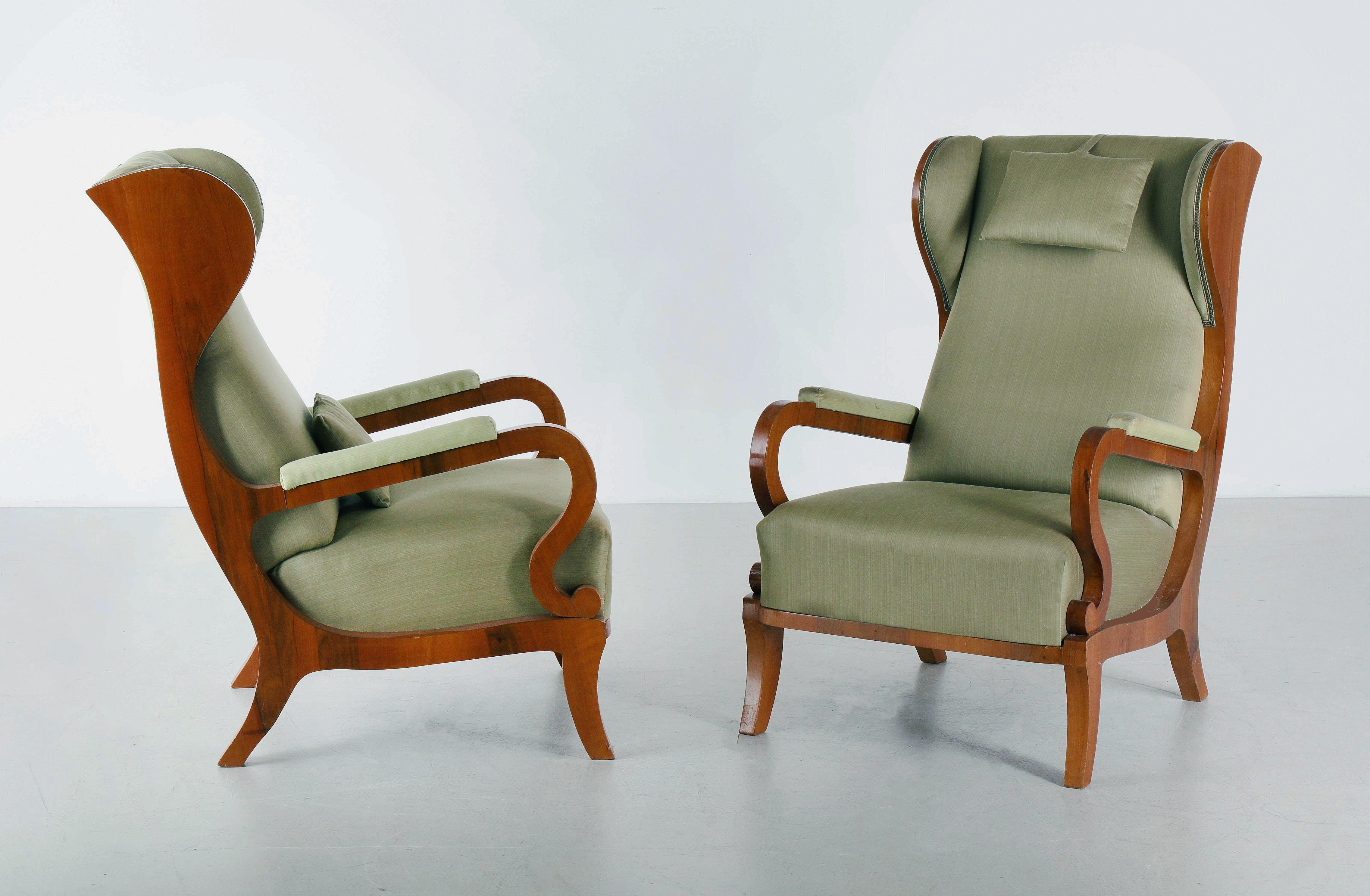 Hello,
This elegant pair of Viennese Biedermeier upholstered armchairs from c. 1825 are distinguished by their sophisticated proportions, rare and refined design and excellent craftsmanship and continue to have a great influence on modern
