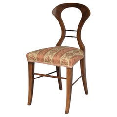 19th Century Fine Biedermeier Walnut Chair. Vienna, c. 1825.