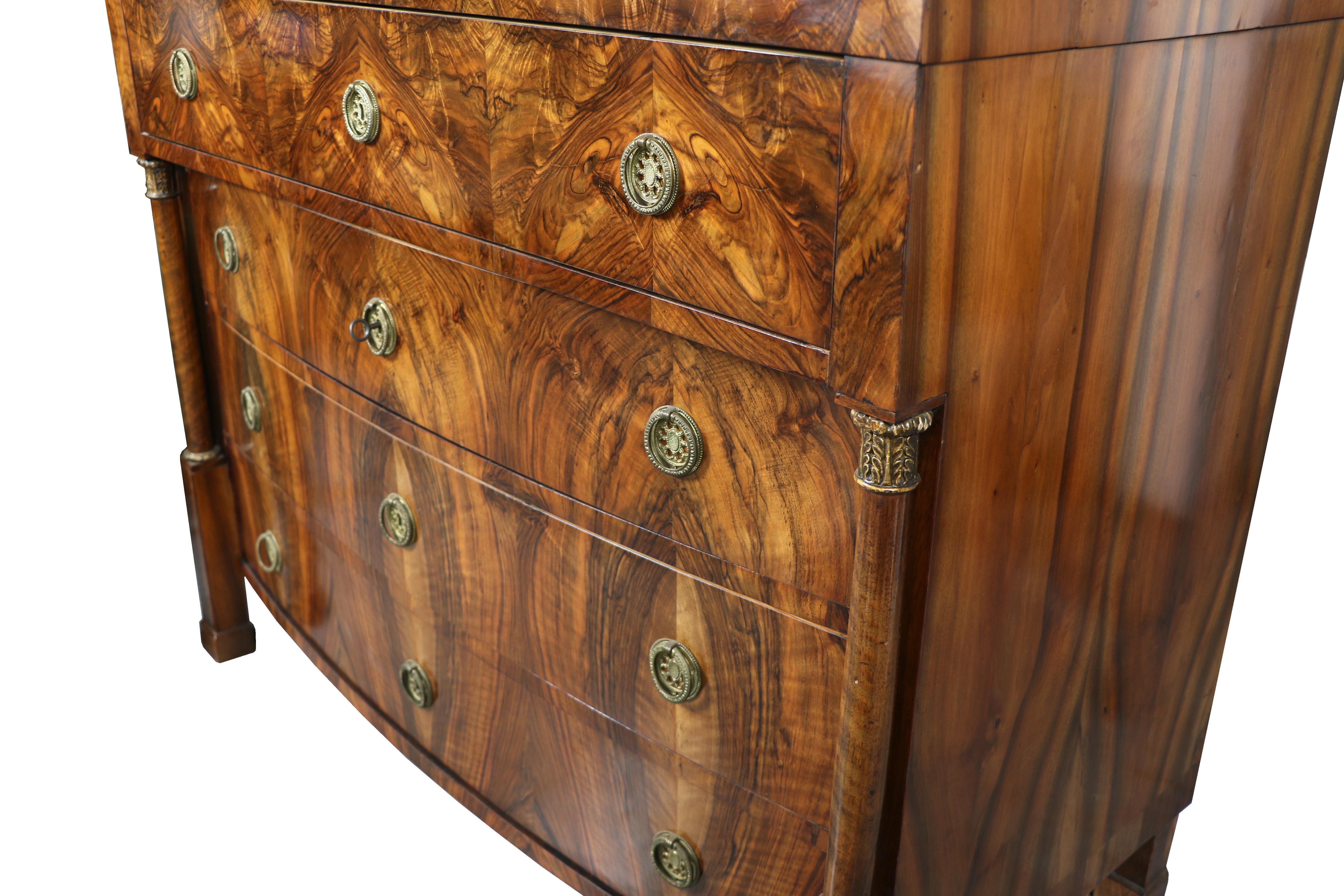 Austrian 19th Century Fine Biedermeier Walnut Chest of Drawers. Vienna, c. 1825.