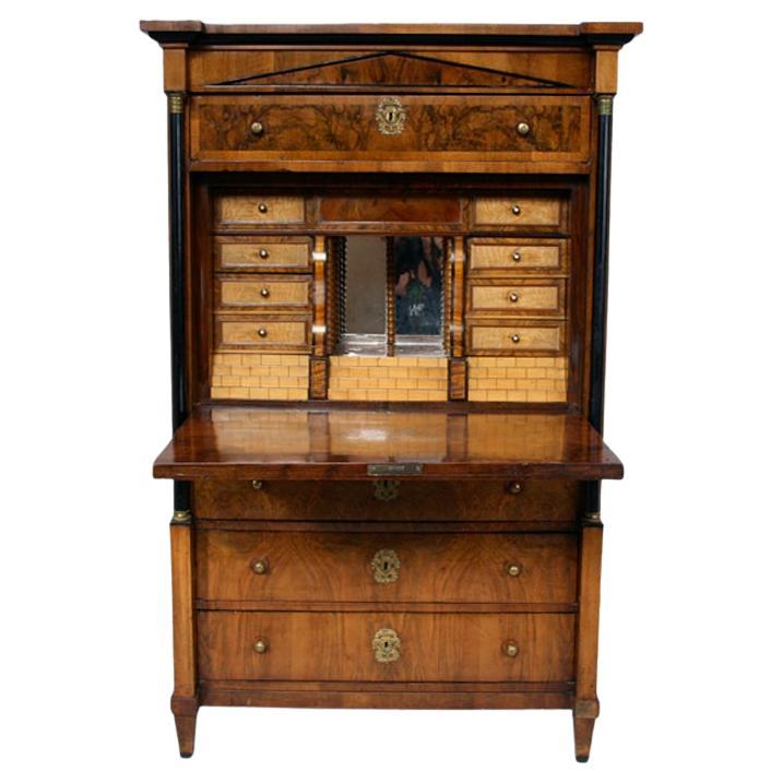 Secretaire in noce Biedermeier del XIX secolo. Vienna, 1825 circa. in vendita