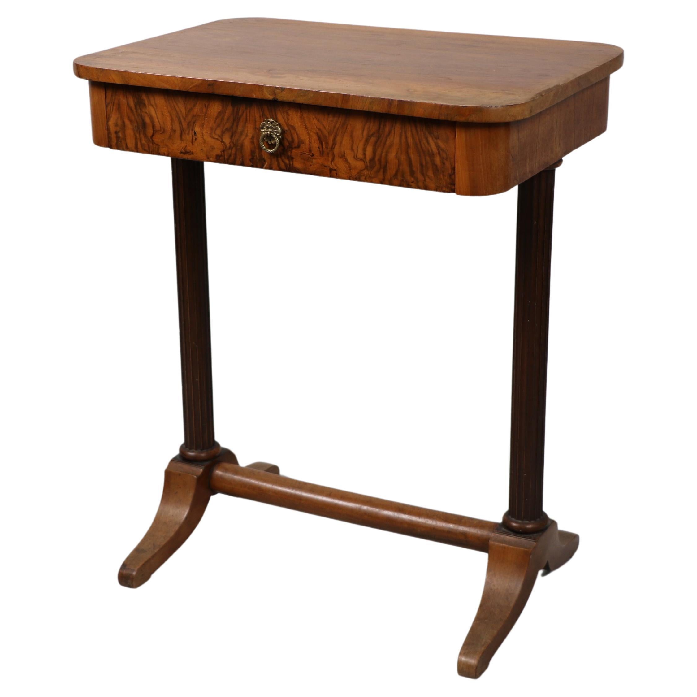 19th Century Fine Biedermeier Walnut Side Table. Vienna, c. 1825.