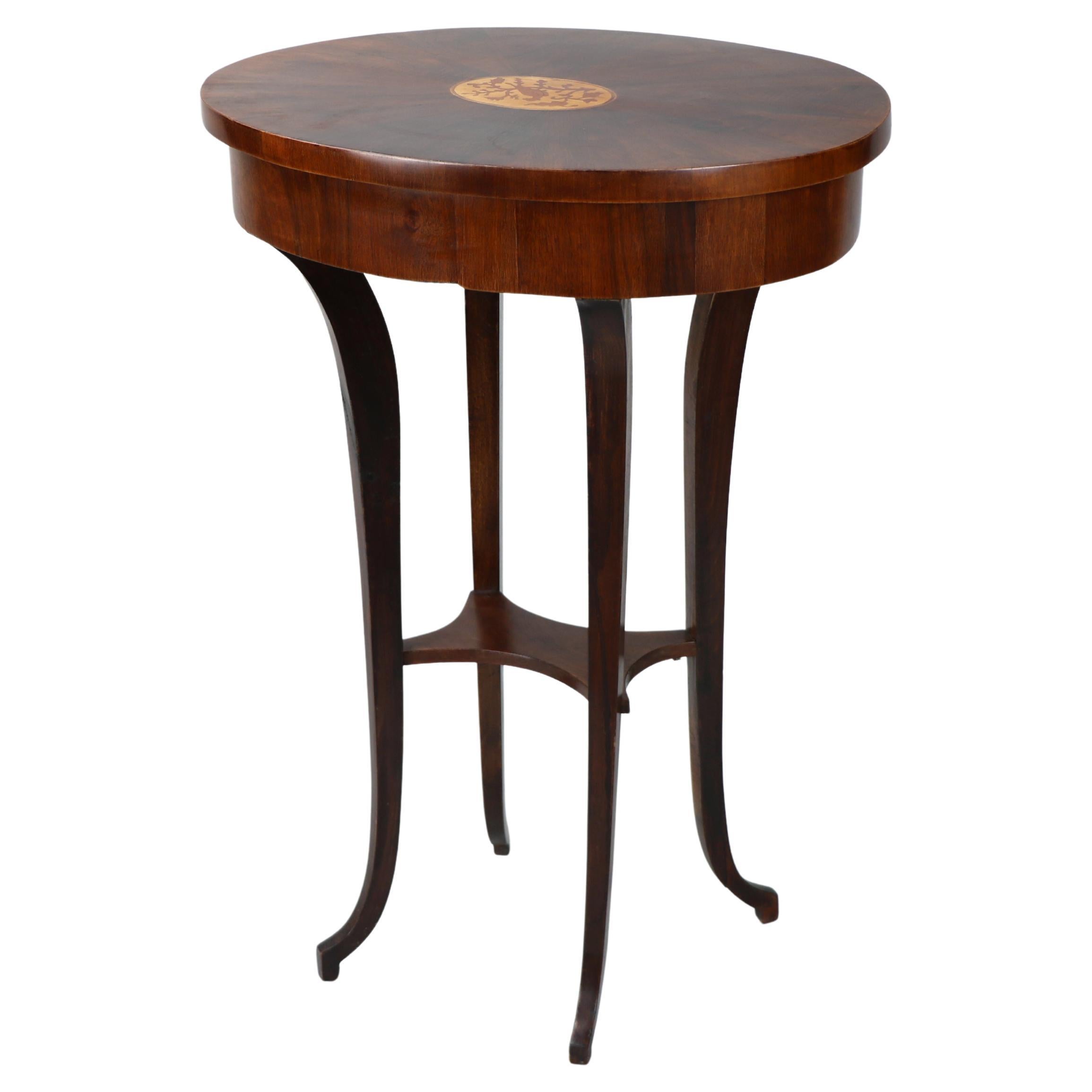 Table d'appoint Biedermeier du 19ème siècle, Vienne, vers 1825.
