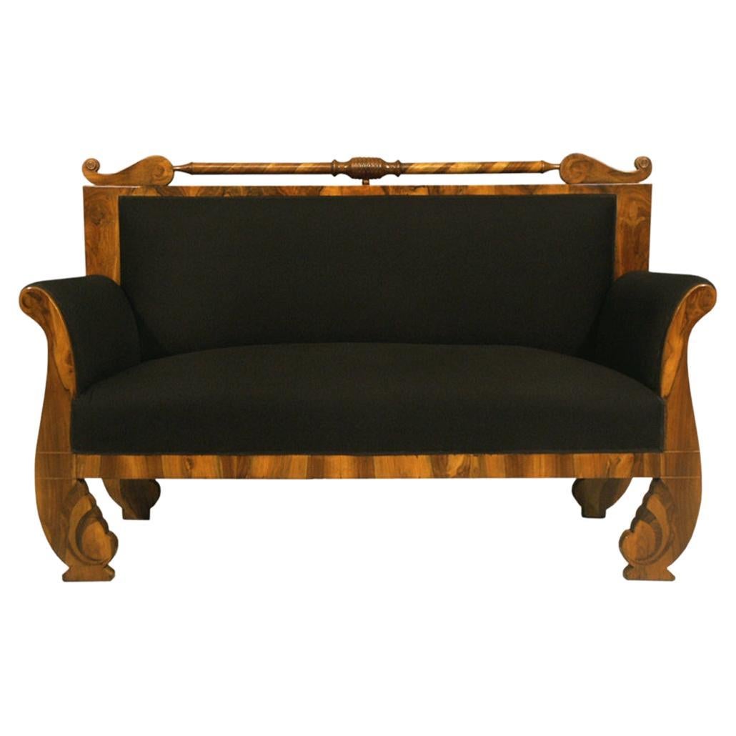 Vienesse Biedermeier 1820 Solid Walnut Sofa Settee For Sale at 1stDibs