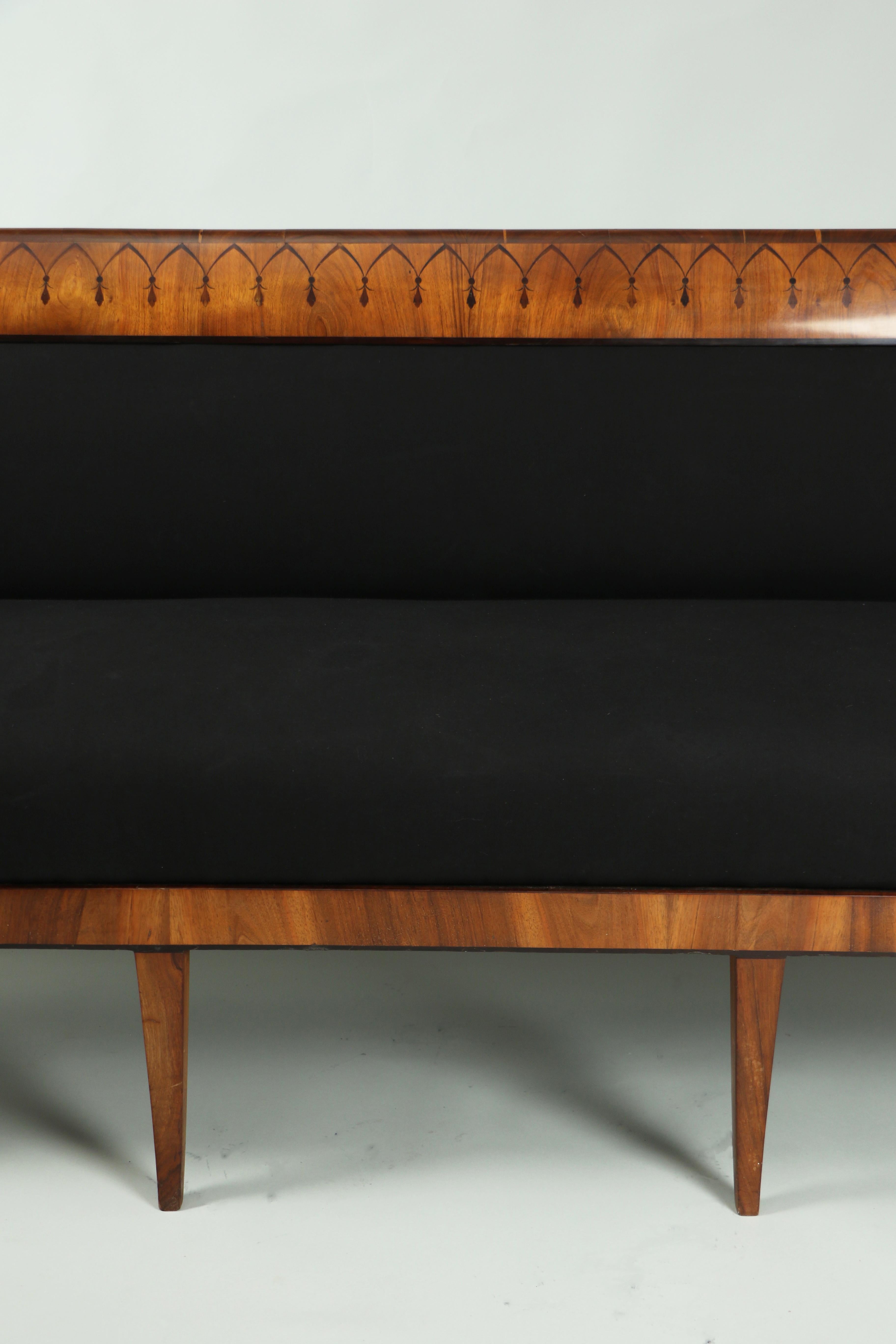 Upholstery 19th Century Fine Biedermeier Walnut Sofa. Vienna, c. 1825-30. For Sale