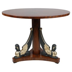 19th Century Fine Biedermeier Walnut Table. Vienna, c. 1820.