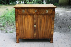 19th Century Fine Biedermeier Walnut Trumeau Commode. Vienna, c. 1825.