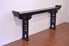 19th Century Fine Chinese Black Laquered Console