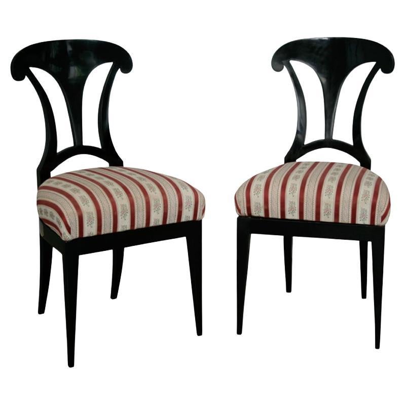 Sedie Biedermeier ebanizzate del XIX secolo. Vienna, 1825-30 circa.