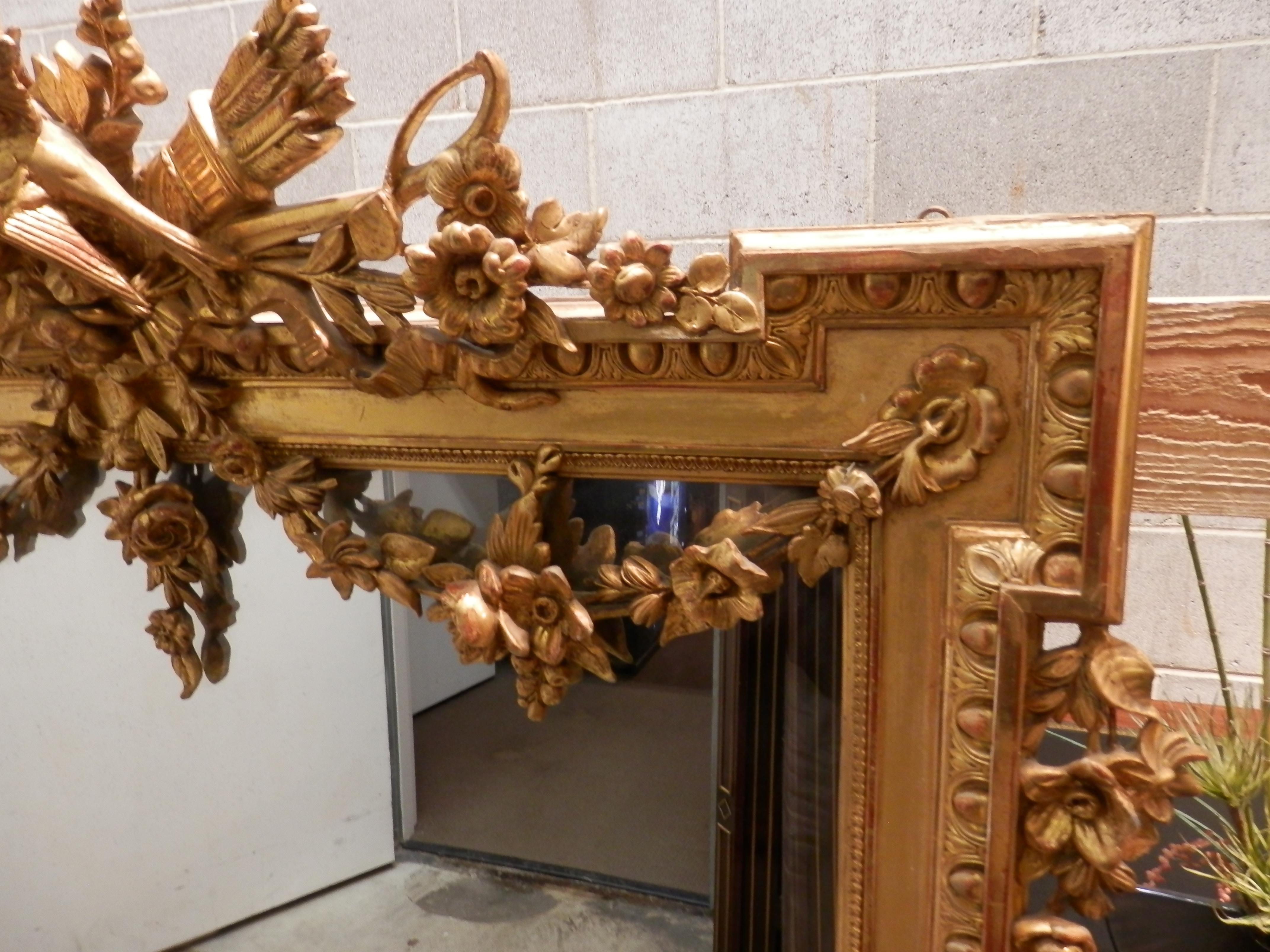 Louis XVI 19th Century Fine French Gilt Carved Mirror with Fine Details For Sale