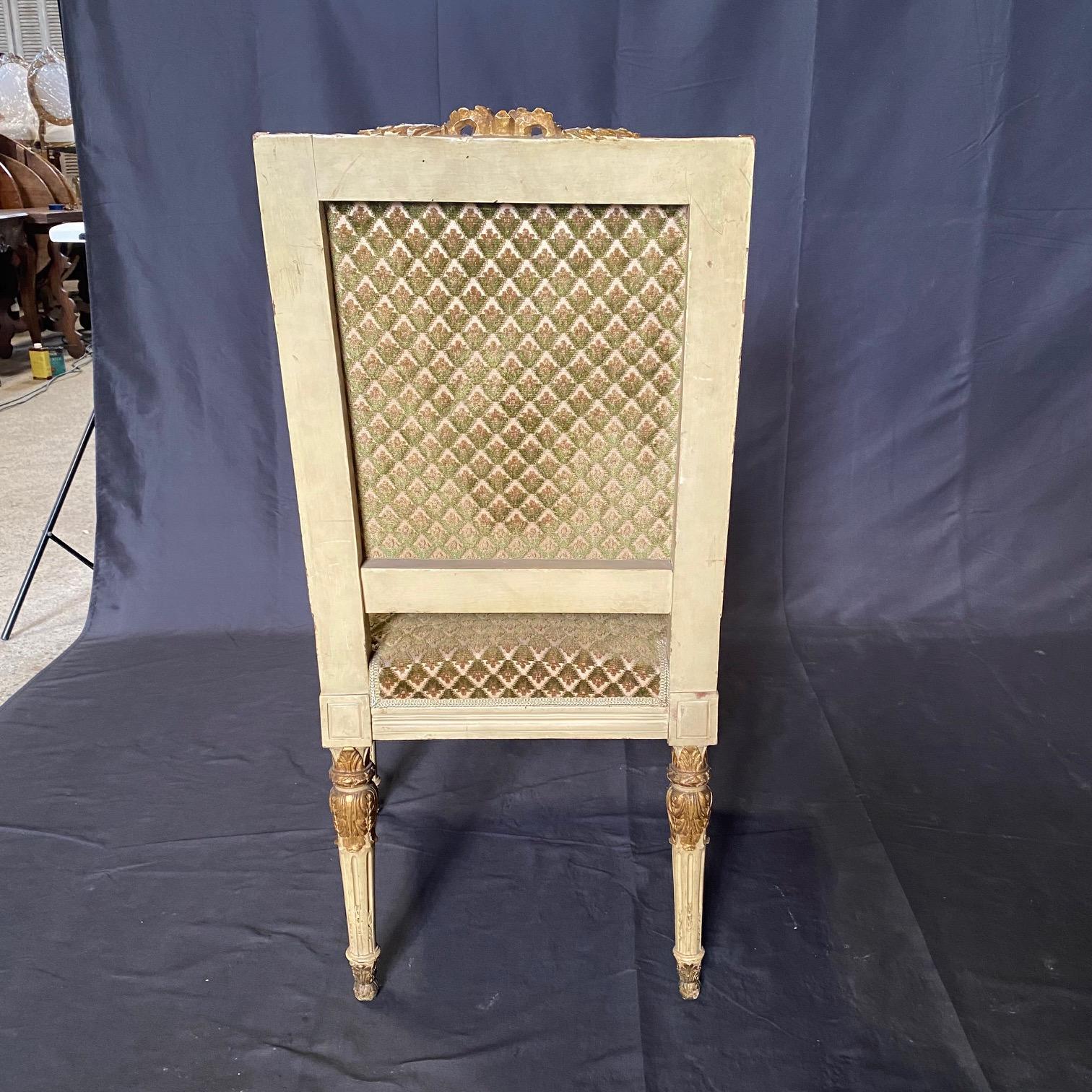 19th Century Fine French Louis XVI Carved Five Piece Livingroom Set For Sale 6