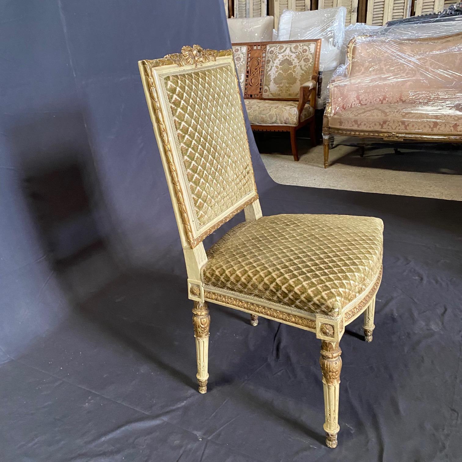 19th Century Fine French Louis XVI Carved Five Piece Livingroom Set For Sale 8