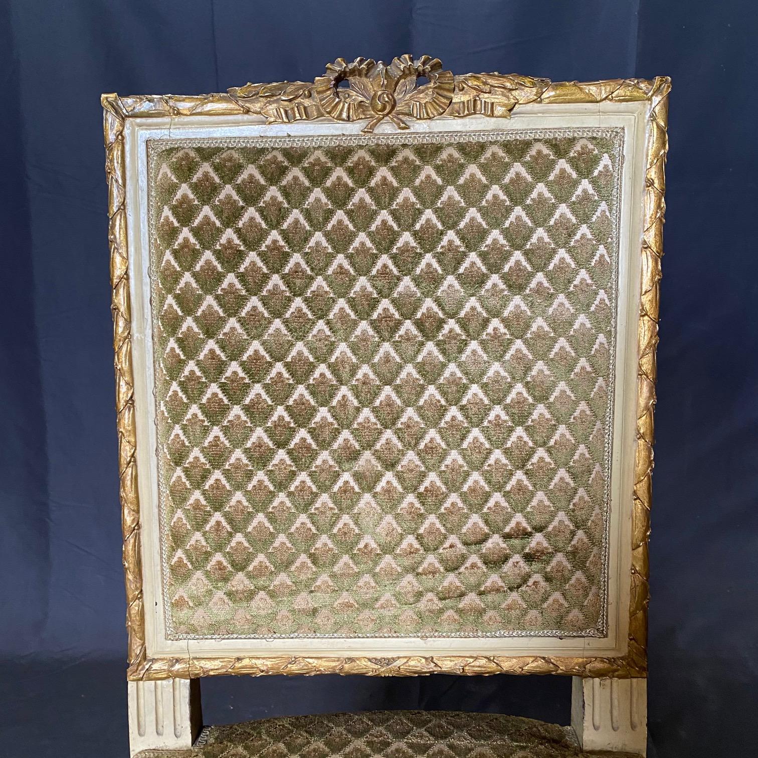 19th Century Fine French Louis XVI Carved Five Piece Livingroom Set For Sale 9