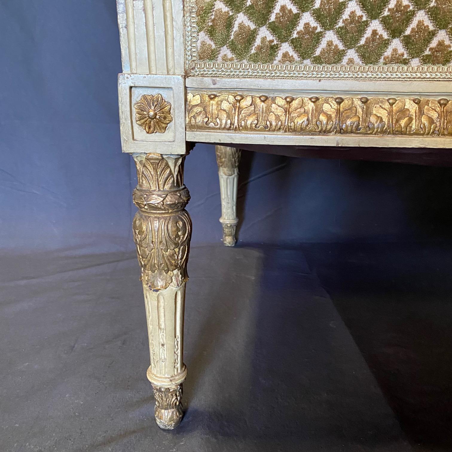 19th Century Fine French Louis XVI Carved Five Piece Livingroom Set For Sale 4