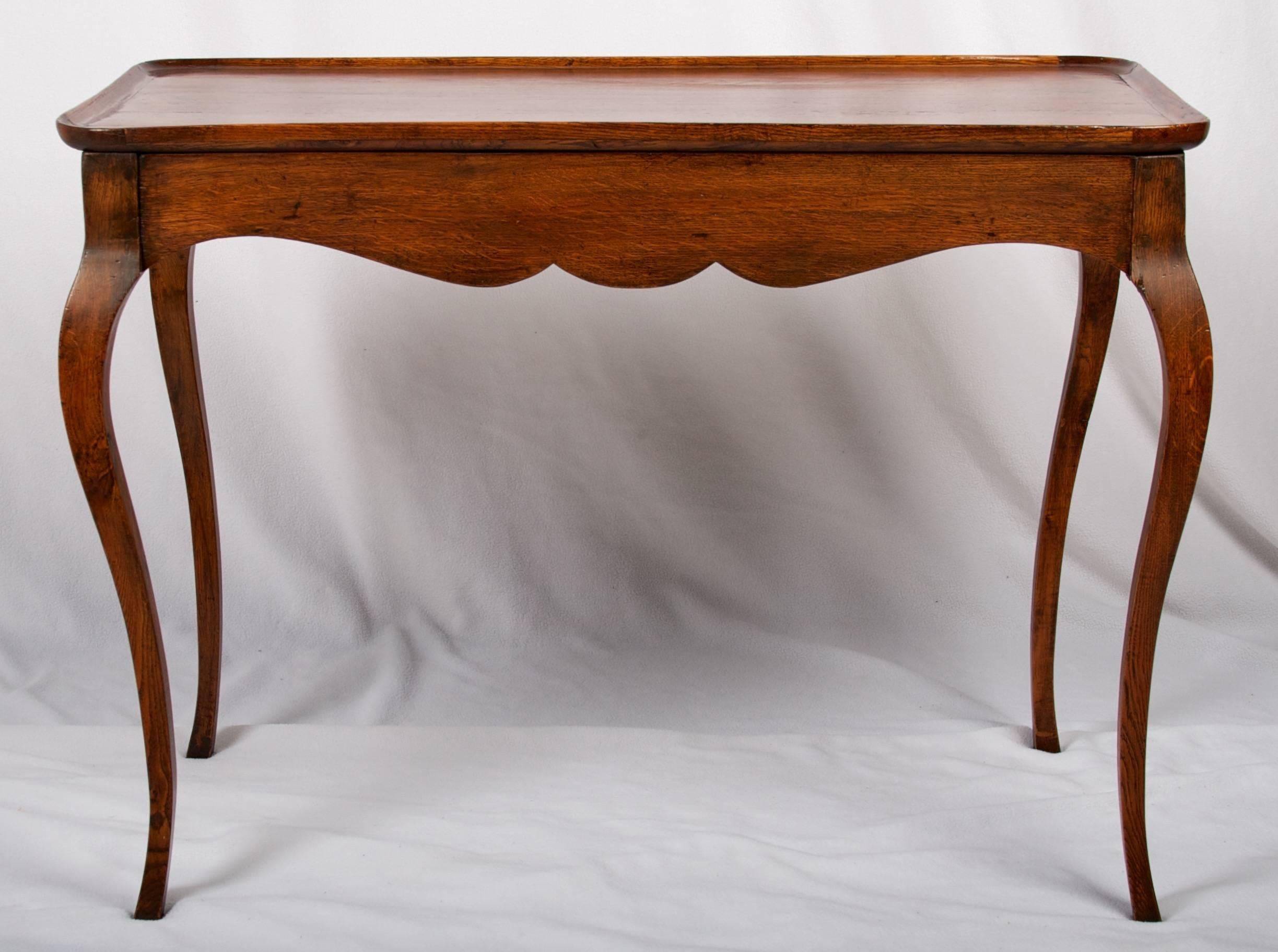 19th Century Fine French Oak Side Table, Dish Top 3