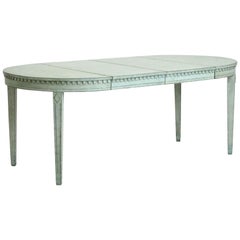19th Century Fine Gustavian Style Extension Table with Two Leaves
