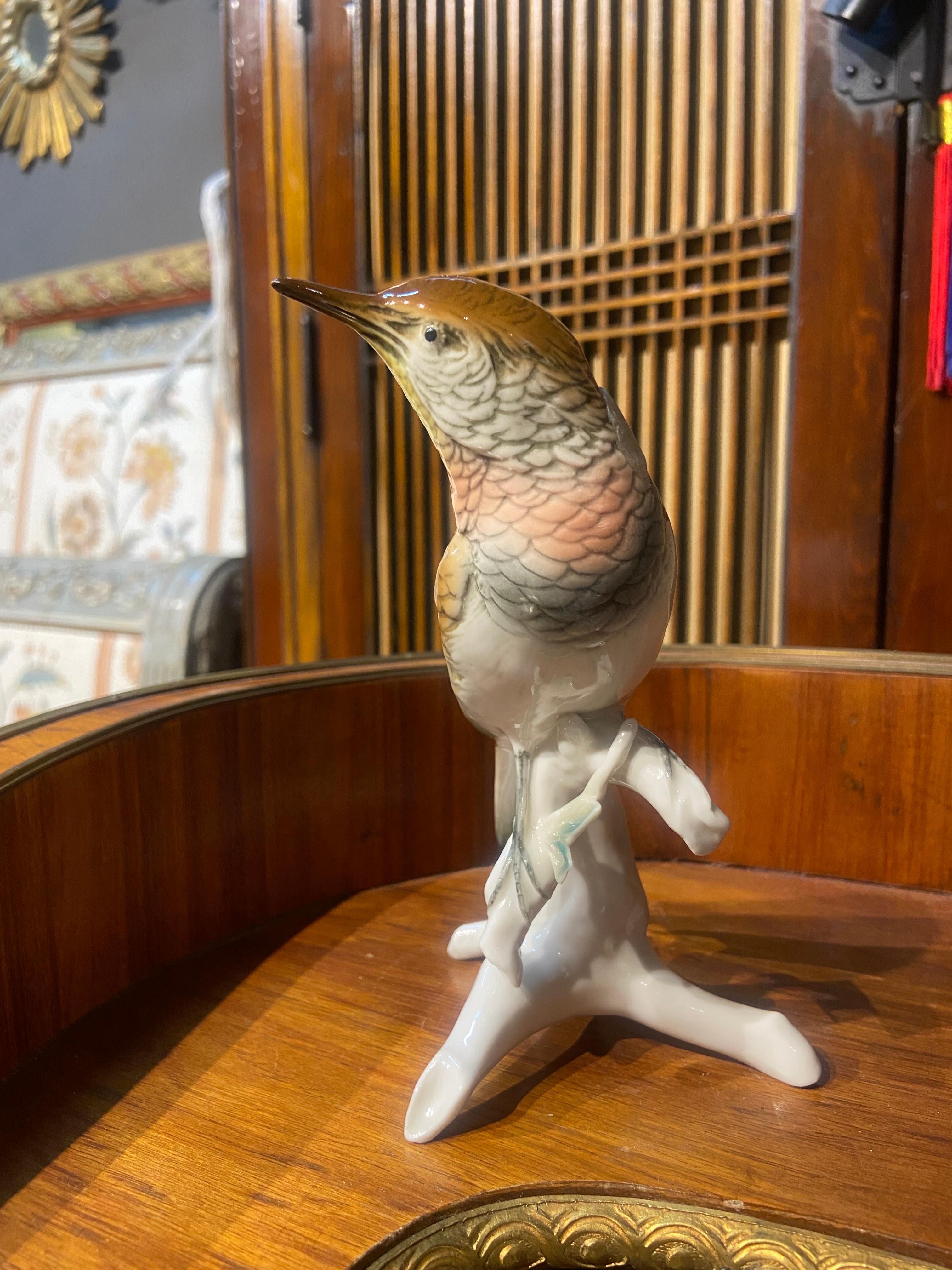 Feine handbemalte Porzellan-Vogelfigur aus dem 19. Jahrhundert von ENS Deutschland im Angebot 4