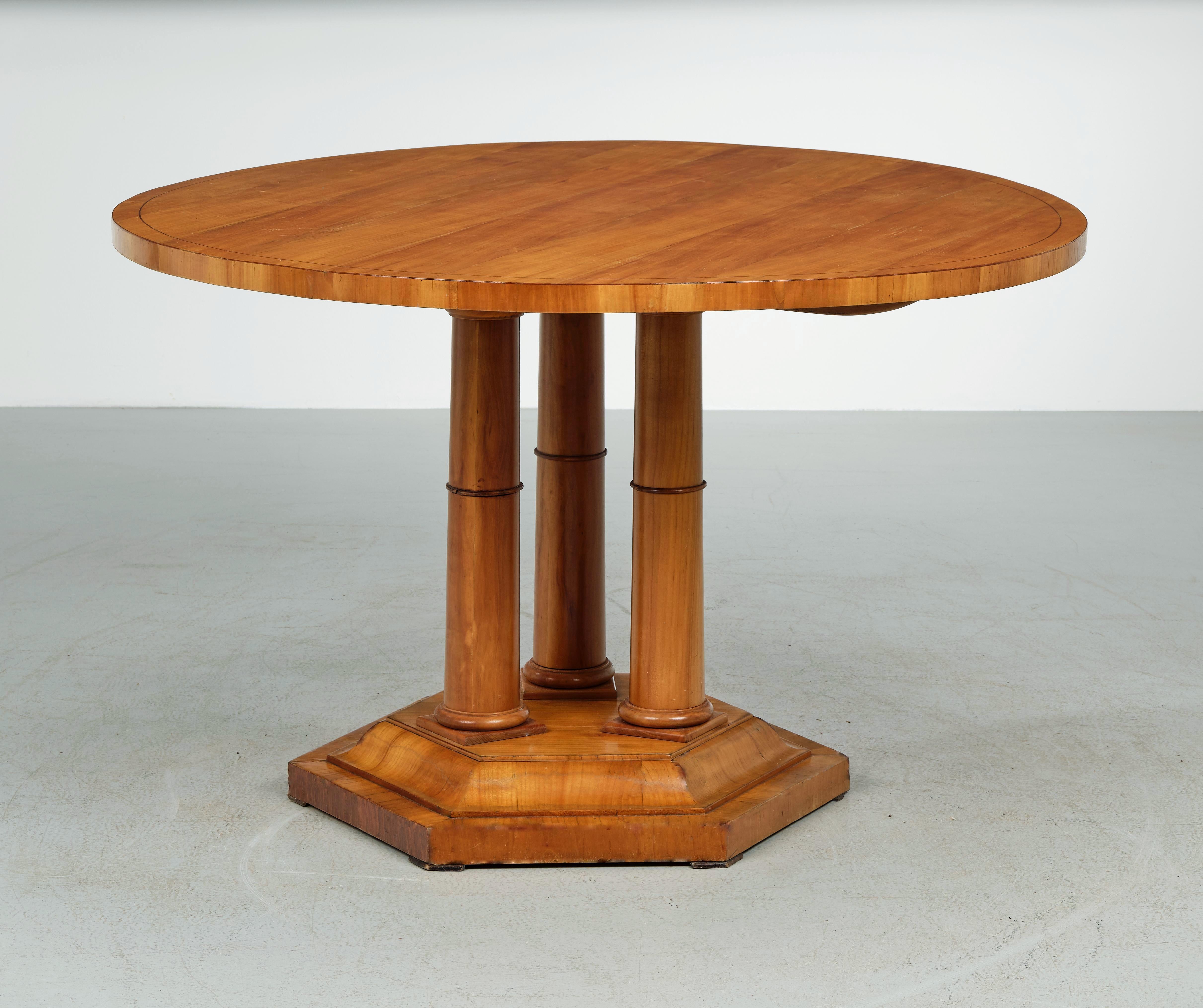Polished 19th Century Fine Large Biedermeier Cherry Table. Vienna, c. 1825. For Sale