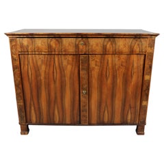 Gran cómoda Biedermeier Trumeau del siglo XIX. Viena, hacia 1825.