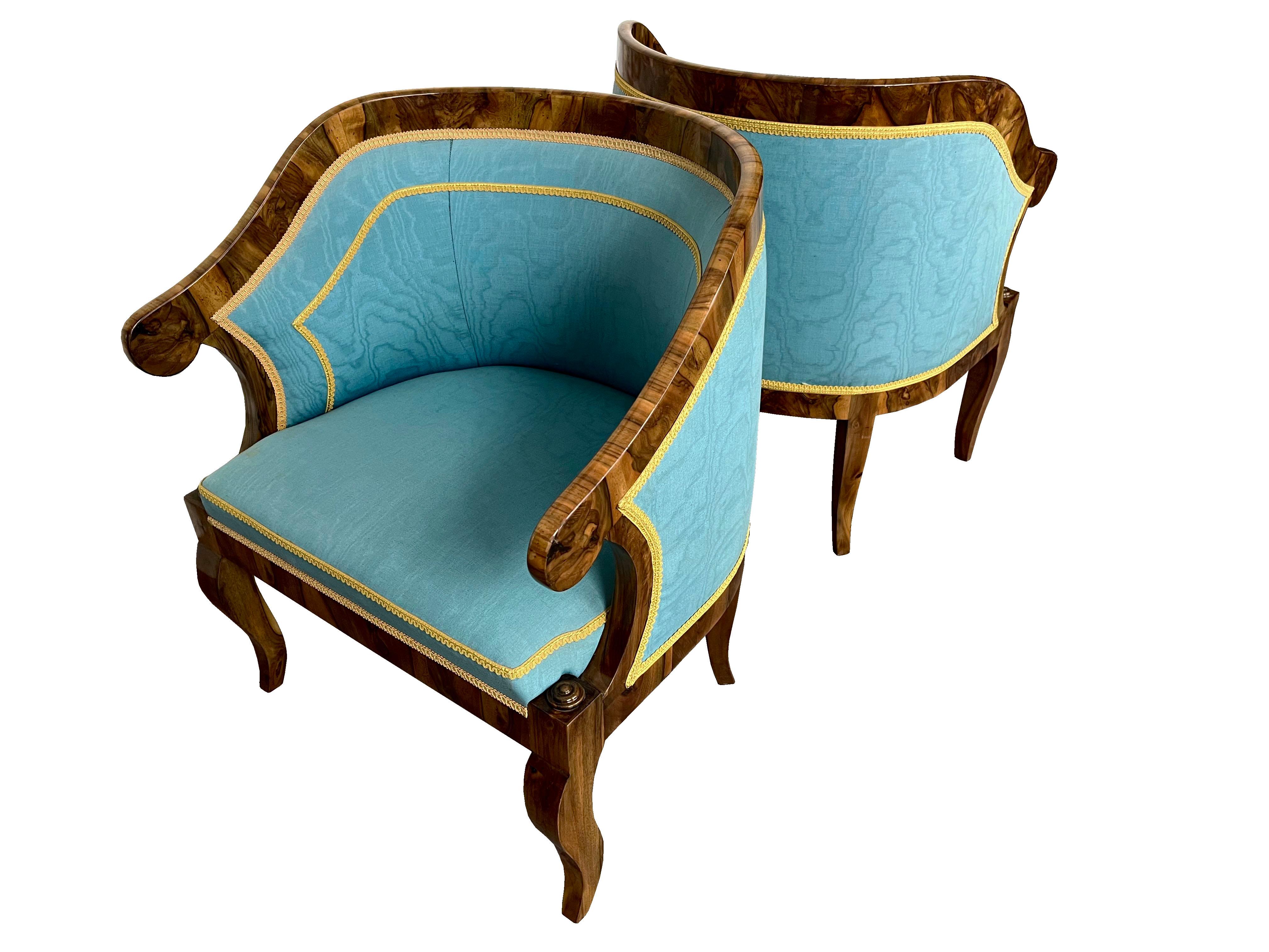 Tissu d'ameublement Paire de bergères Biedermeier du 19ème siècle Vienne, vers 1825. en vente