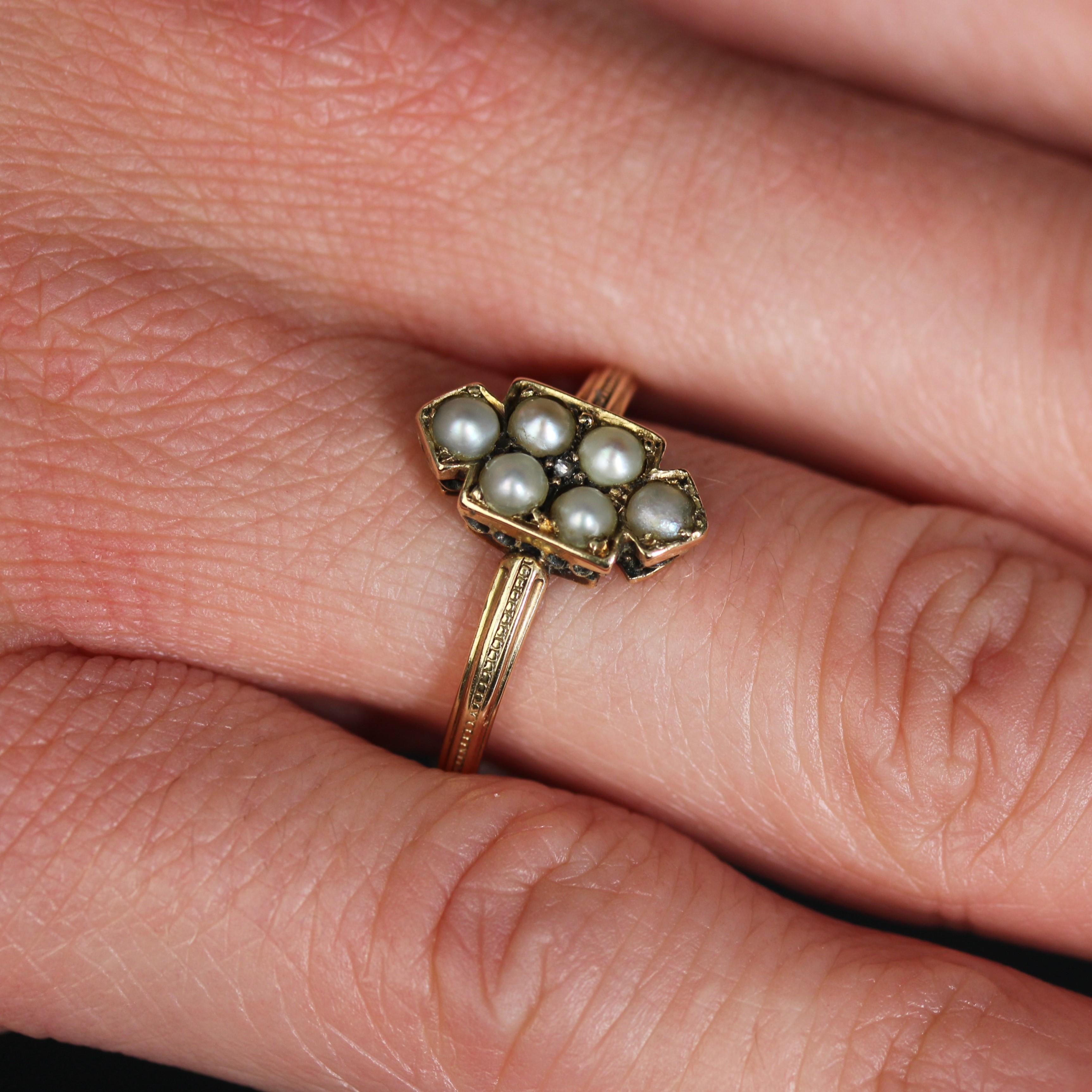 19th Century Fine Pearls Diamond 18 Karat Yellow Gold Badge Ring For Sale 6