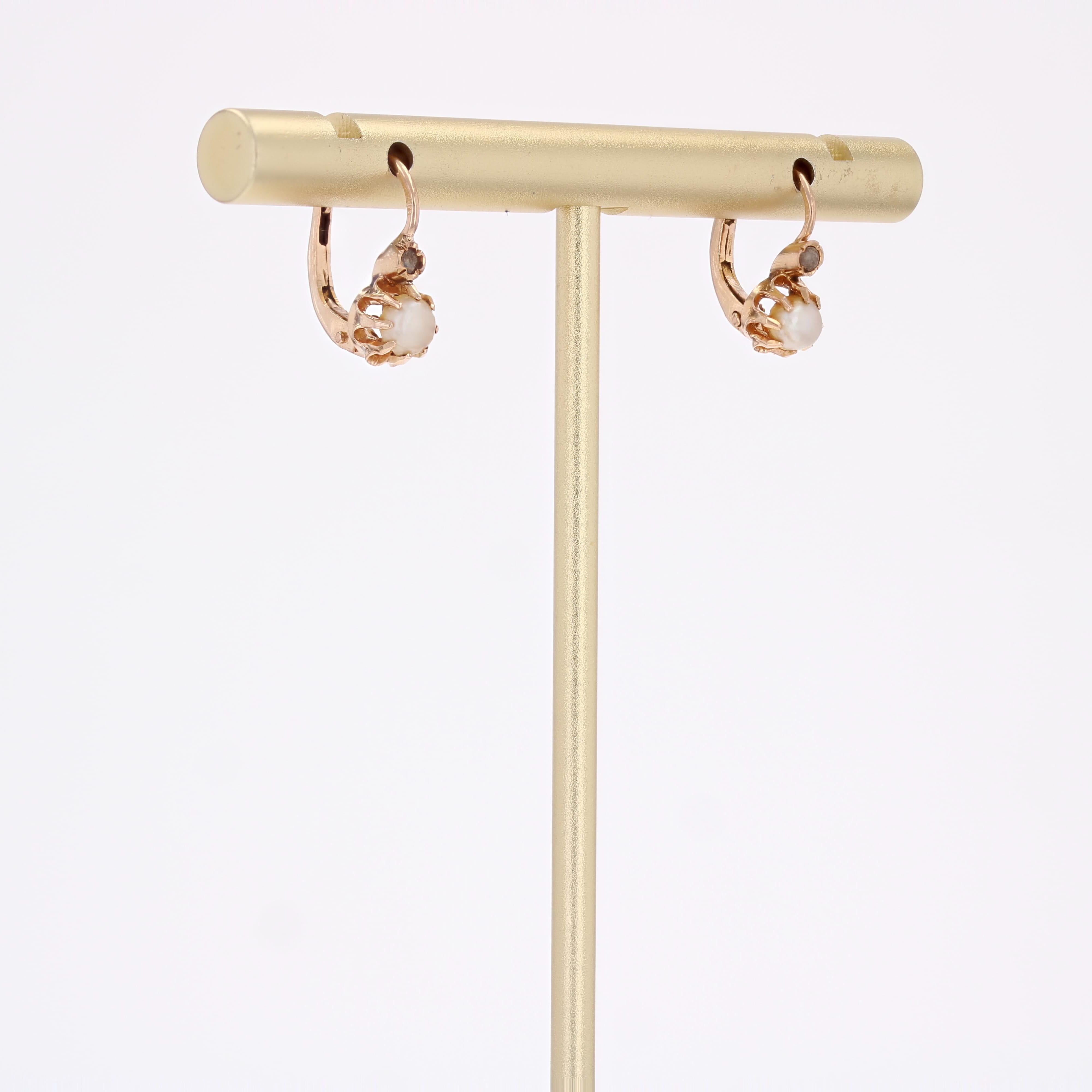 19th Century Fine Pearls Diamonds 18 Karat Rose Gold Lever- Back Earrings In condizioni buone in vendita a Poitiers, FR