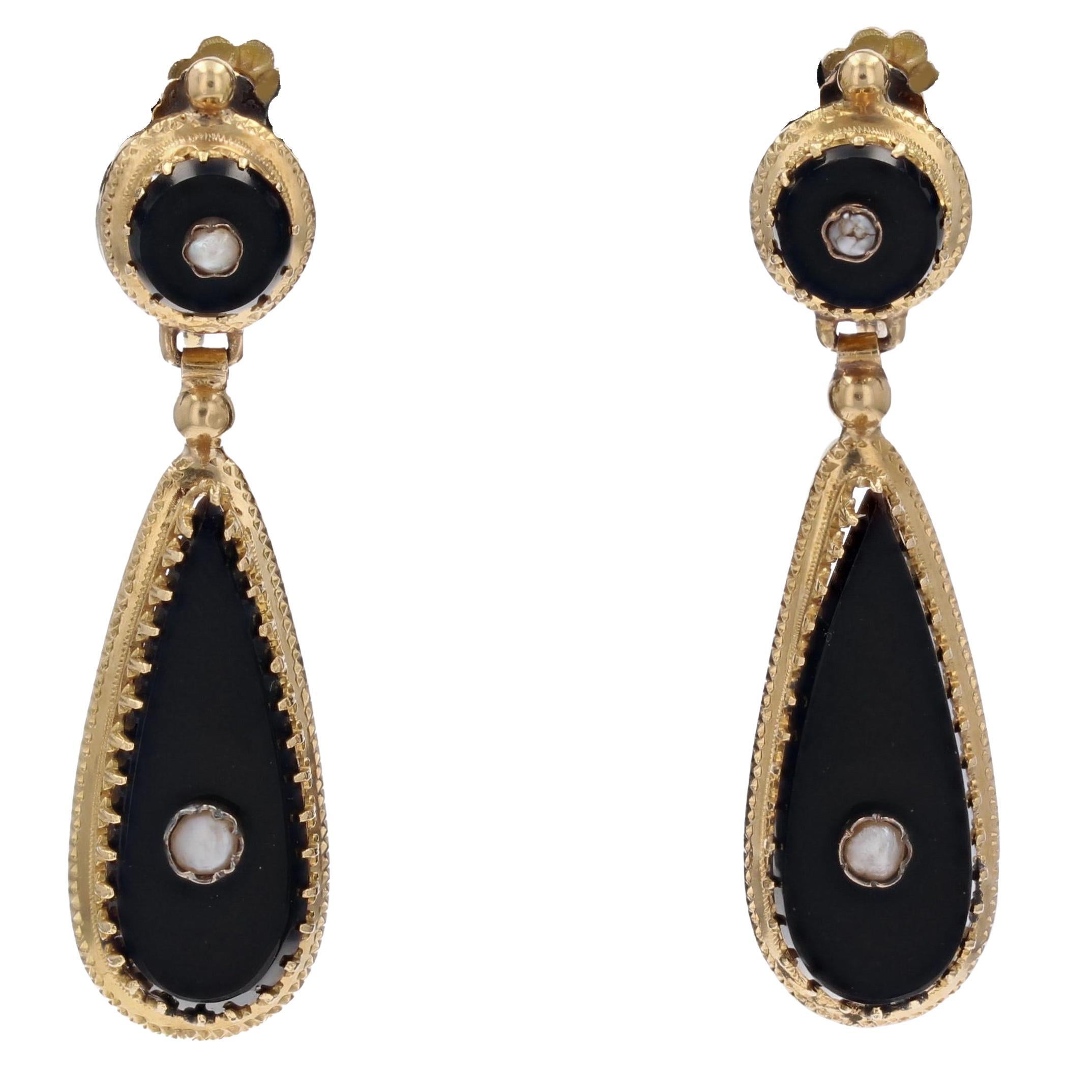 19th Century Fine Pearls Onyx 18 Karat Yellow Gold Dangle Earrings For Sale