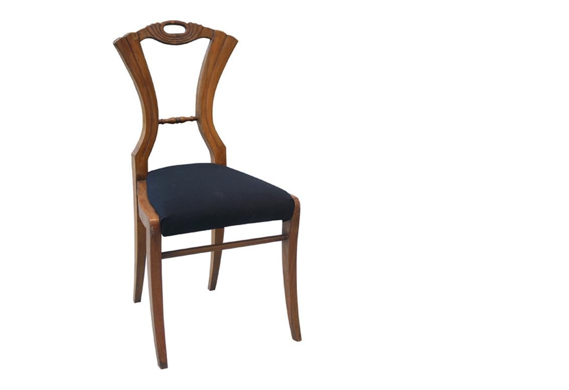 Austrian 19th Century Fine Set of Three Biedermeier Walnut Chairs. Vienna, c. 1825. For Sale