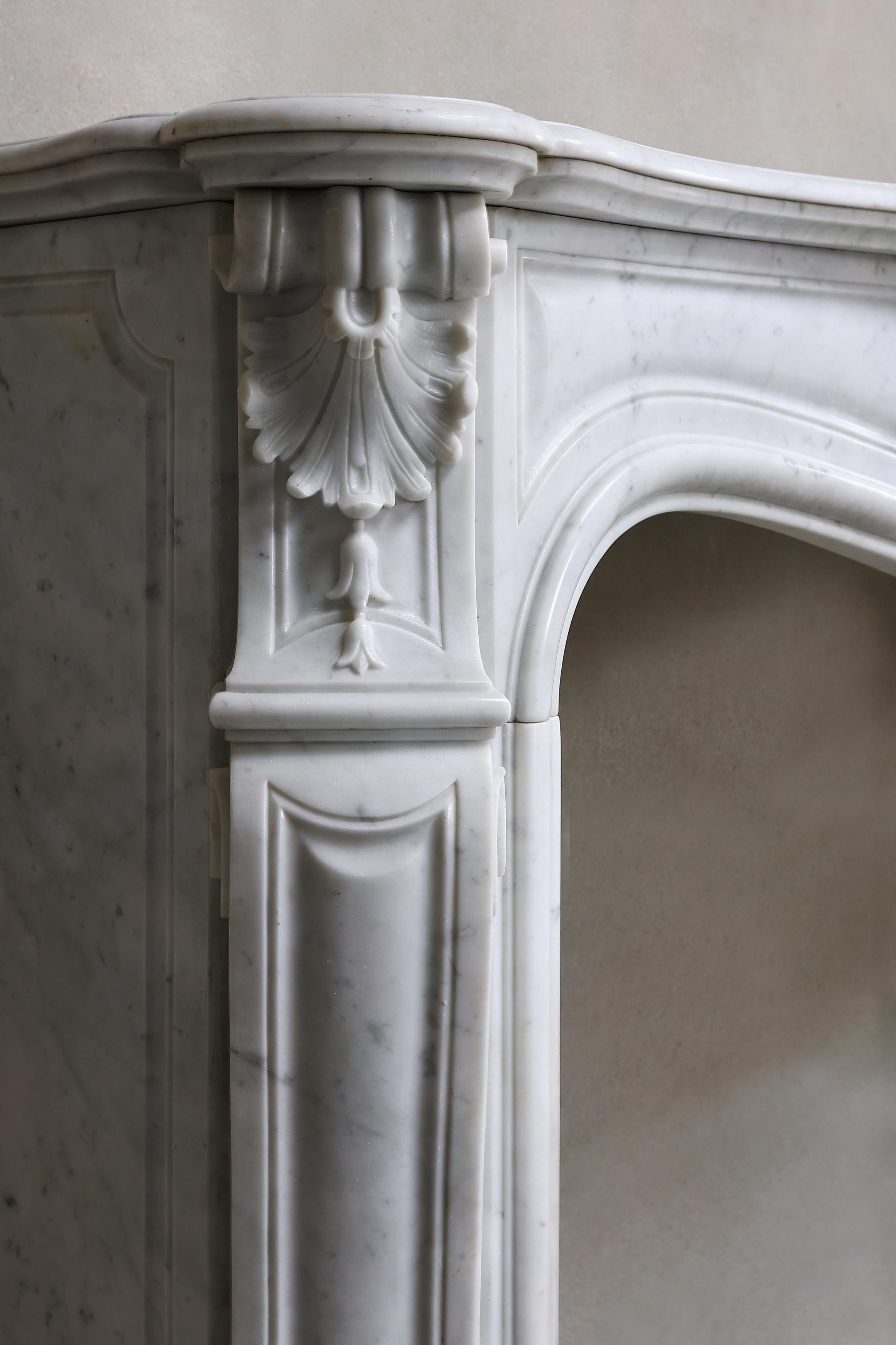 19th Century Fireplace in Style of Louis XV of Carrara Marble 7