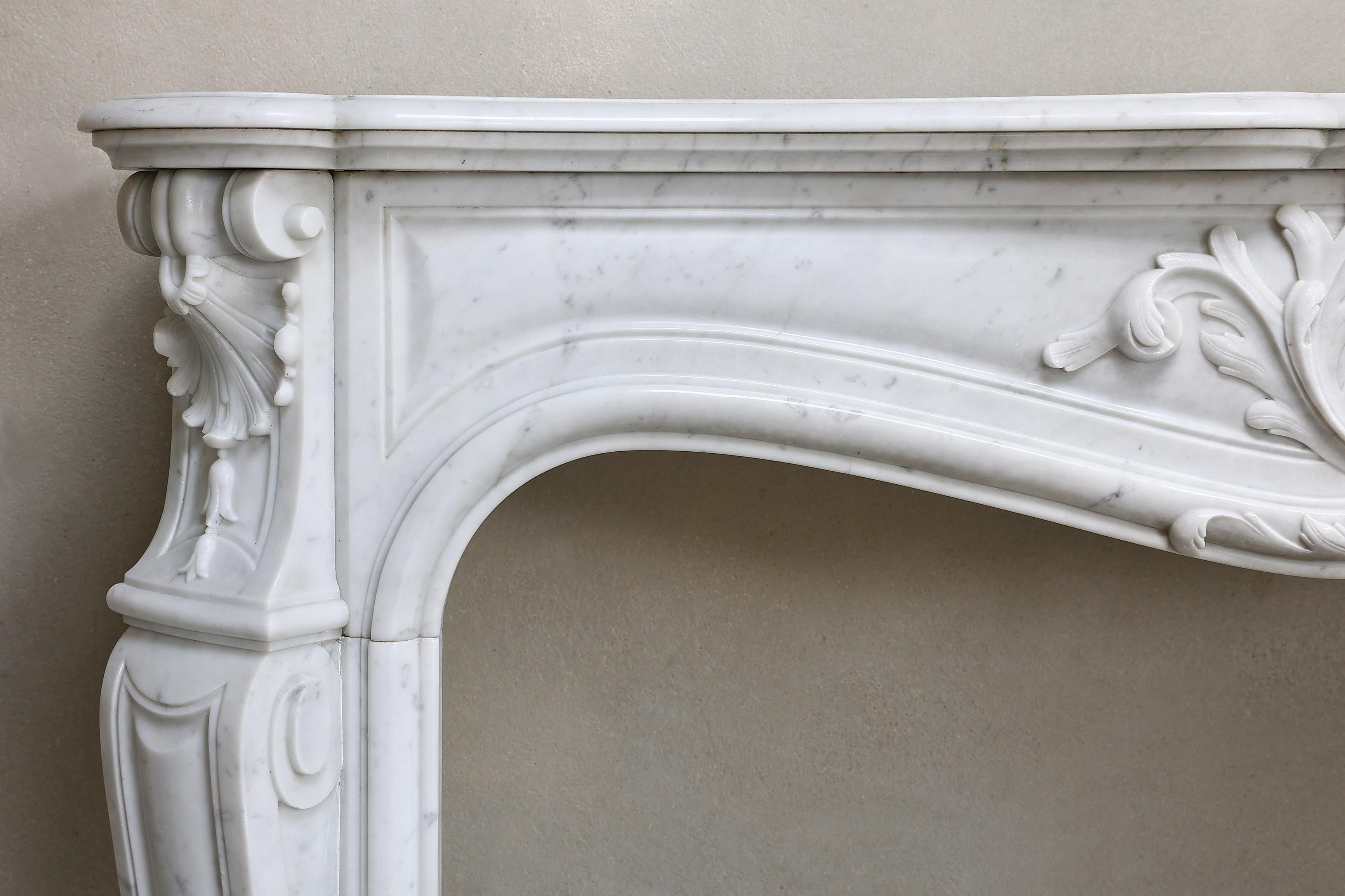 19th Century Fireplace in Style of Louis XV of Carrara Marble 1
