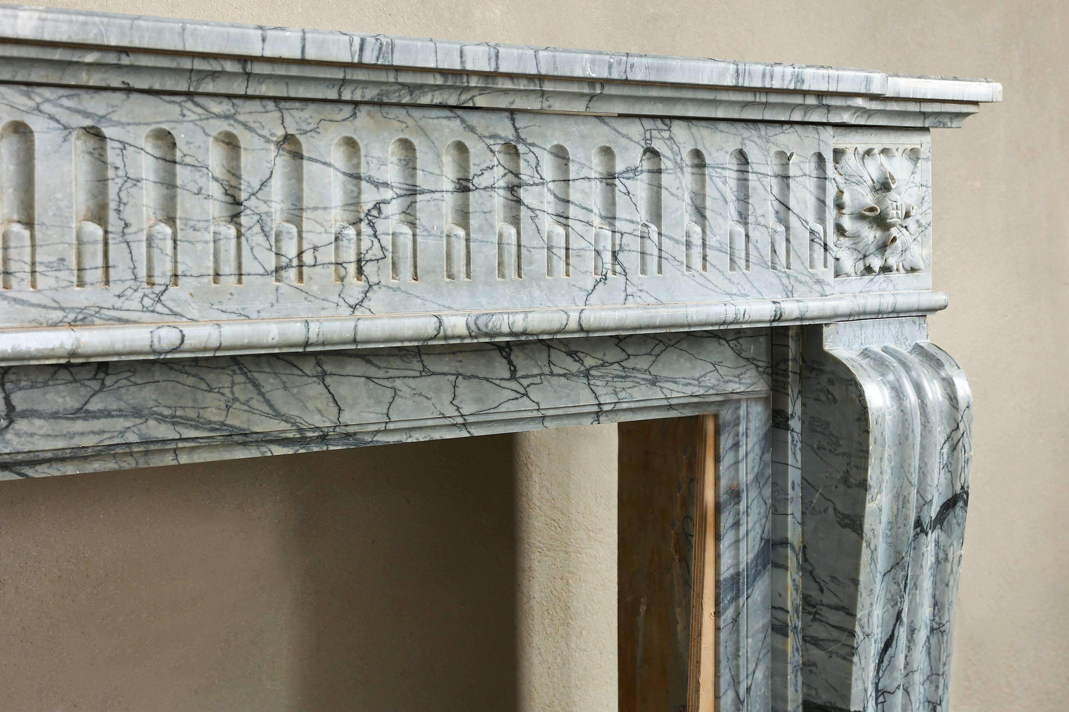 19th Century Fireplace in Style of Louis XVI of Blue Fleuri Marble In Good Condition For Sale In Made, NL