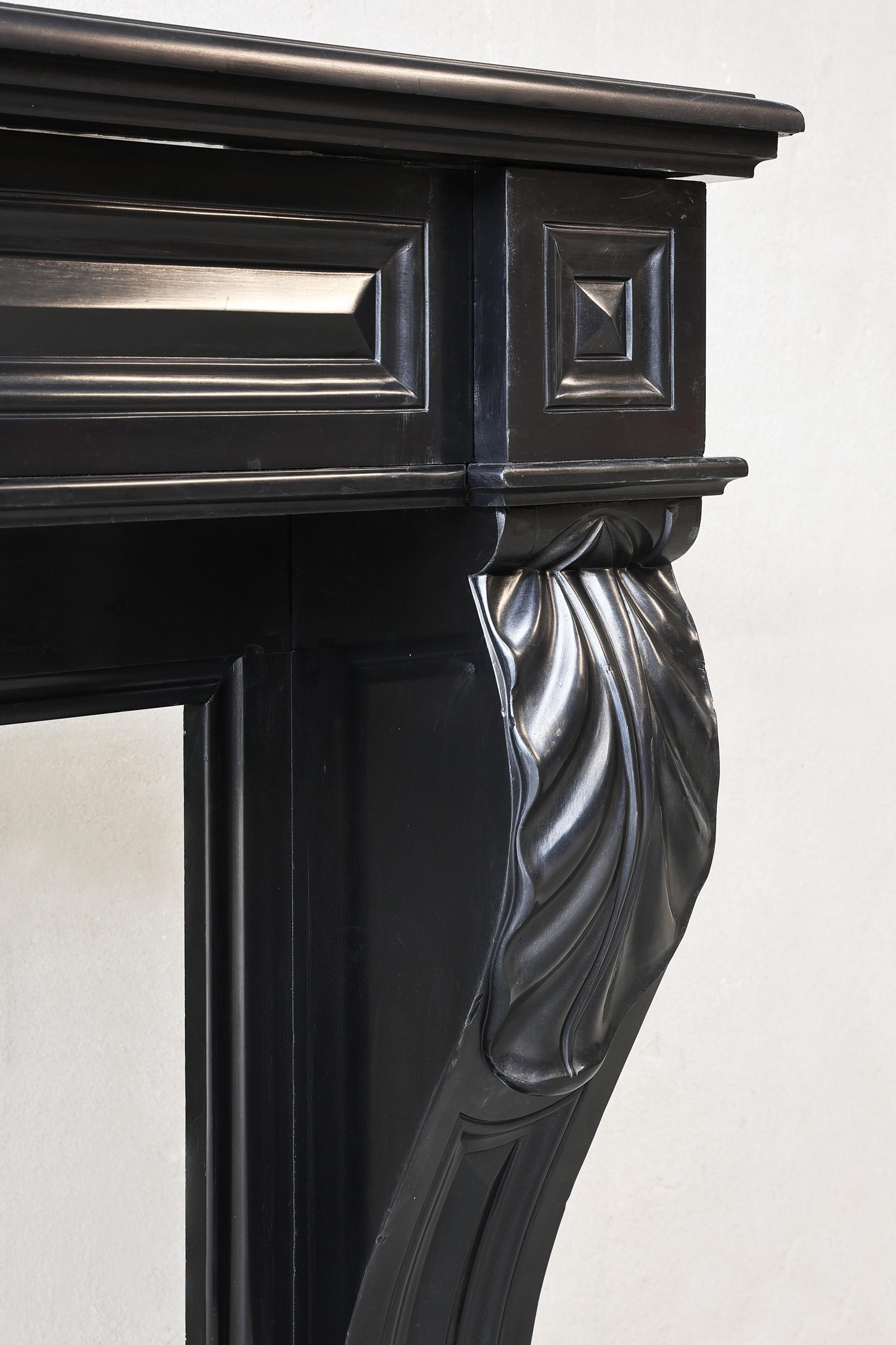 19th century fireplace in style of Louis XVI of Noir de Mazy marble For Sale 3