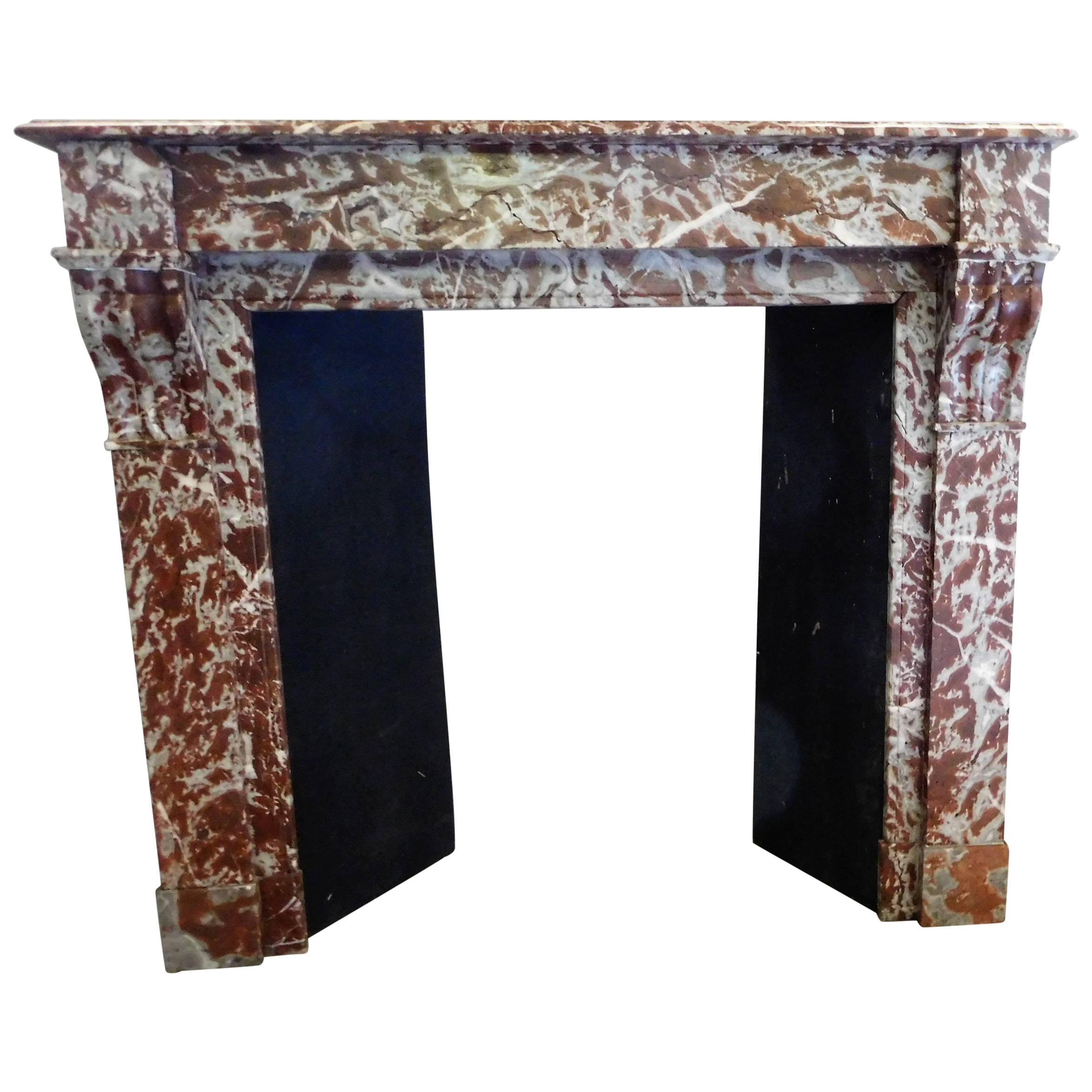 RED MARBLE Rouge du Languedoc 19th. Century For Sale