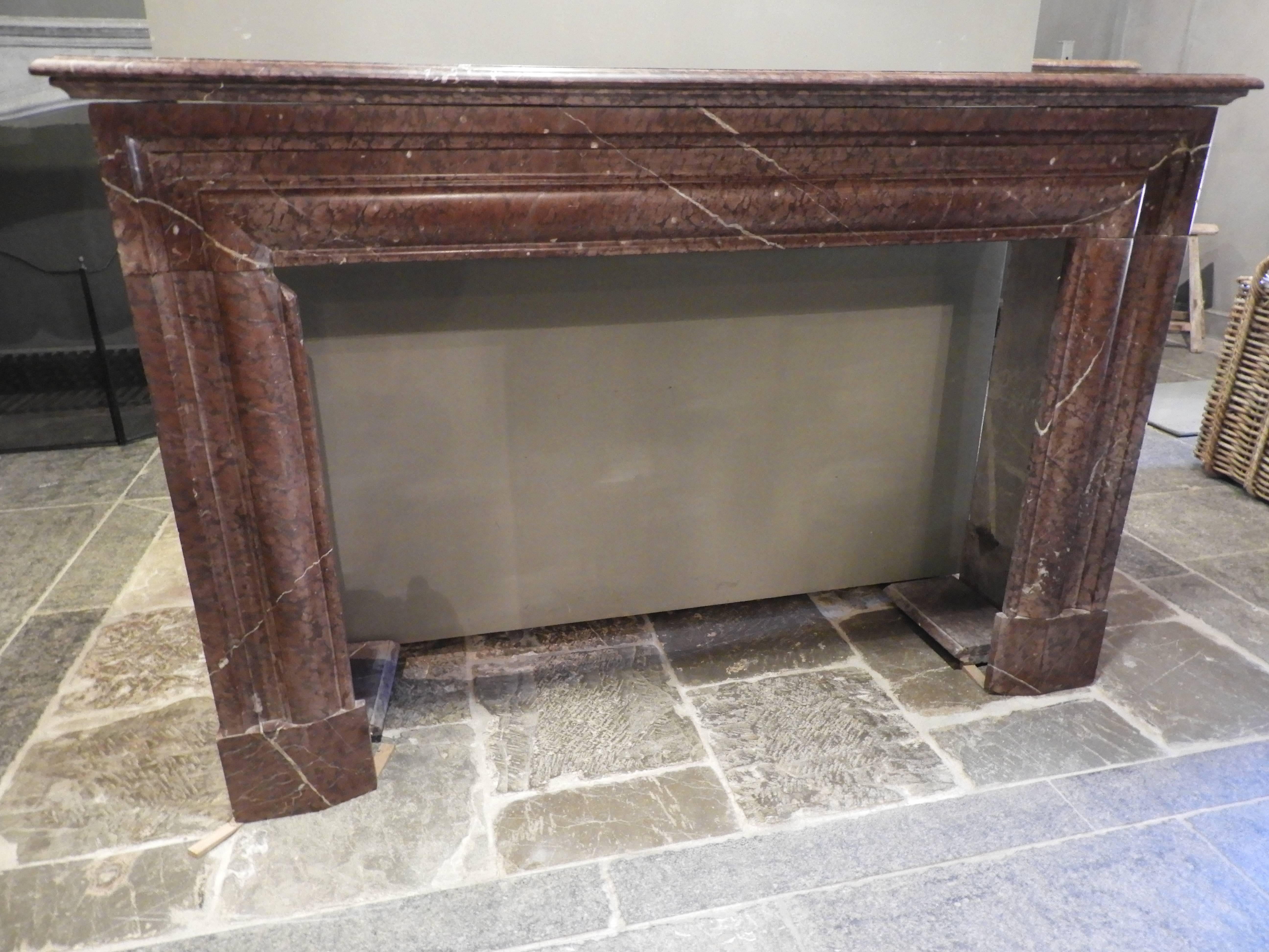 Louis XIV Fireplace Mantle in Griotte Campan Rouge .
Quarry : Espiadet , commune de Campan , Hautes Pyrénées , France .
Reference : Town Hall of Bagnères--de-Bigorre , Haute Pyrénées.