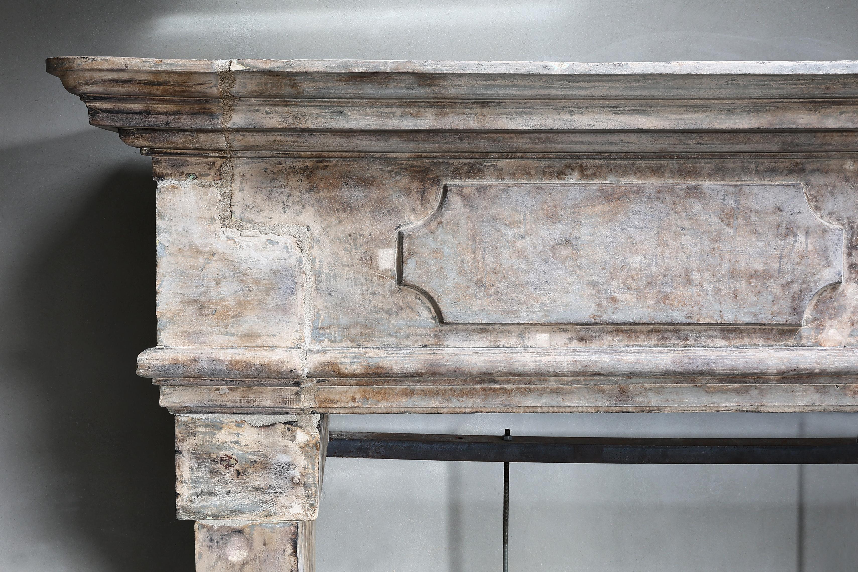 19th Century Fireplace of French Limestone in Style of Louis XIII  For Sale 3