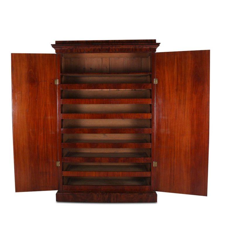 mahogany wardrobe antique