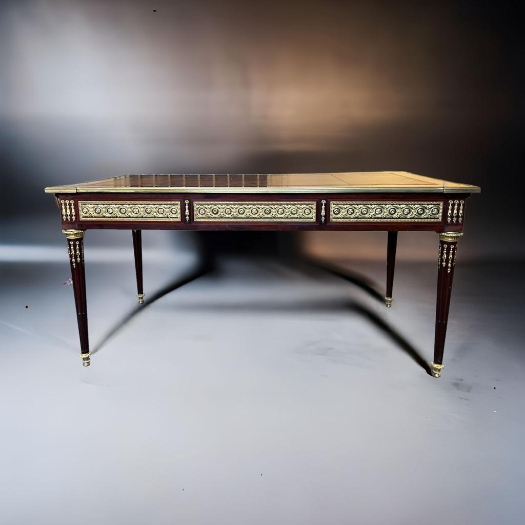 19th Century Flat Desk with Two Pull-Out Extensions in Louis XVI Style For Sale 4