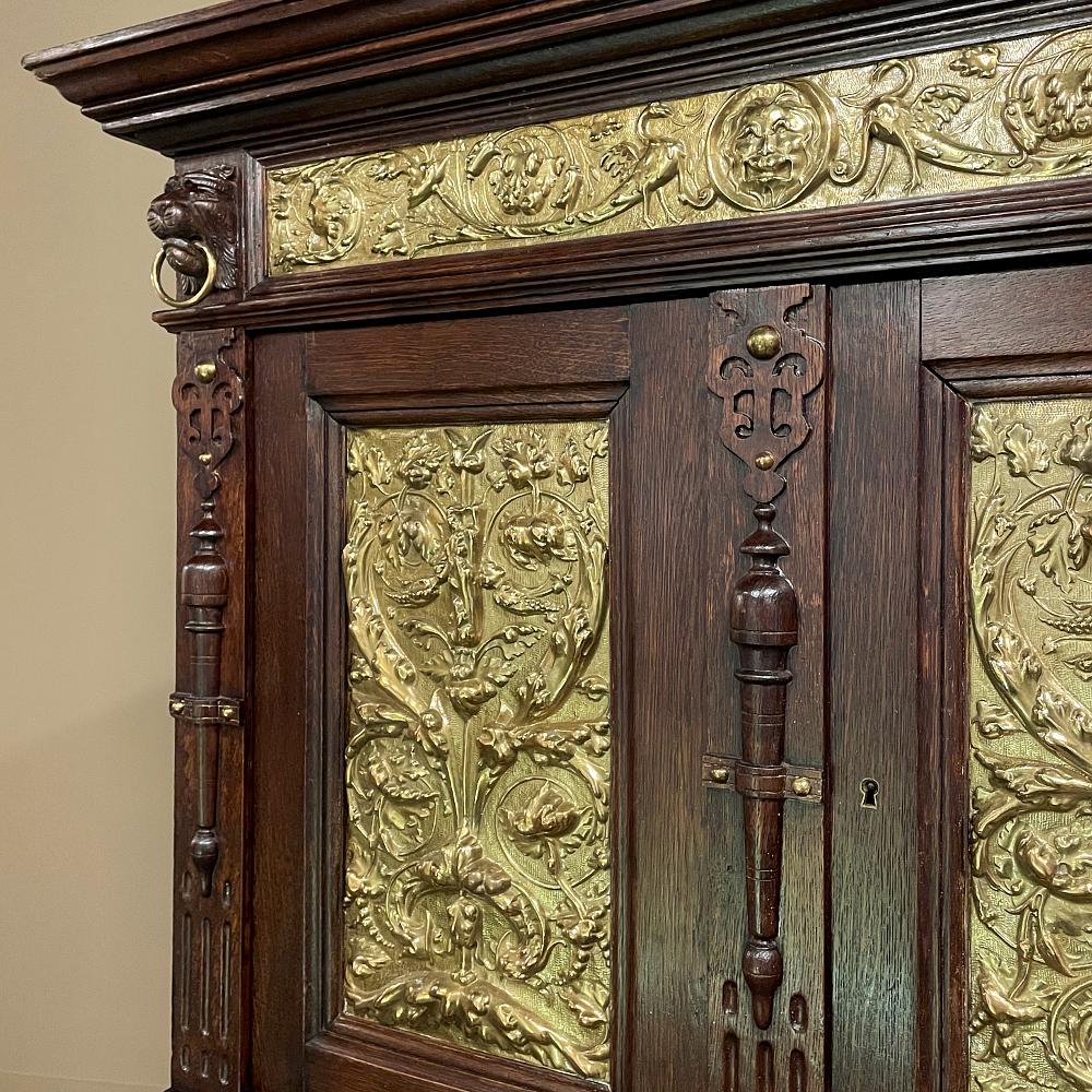 19th Century Flemish Louis XIV Secretary or Bookcase with Embossed Brass For Sale 7